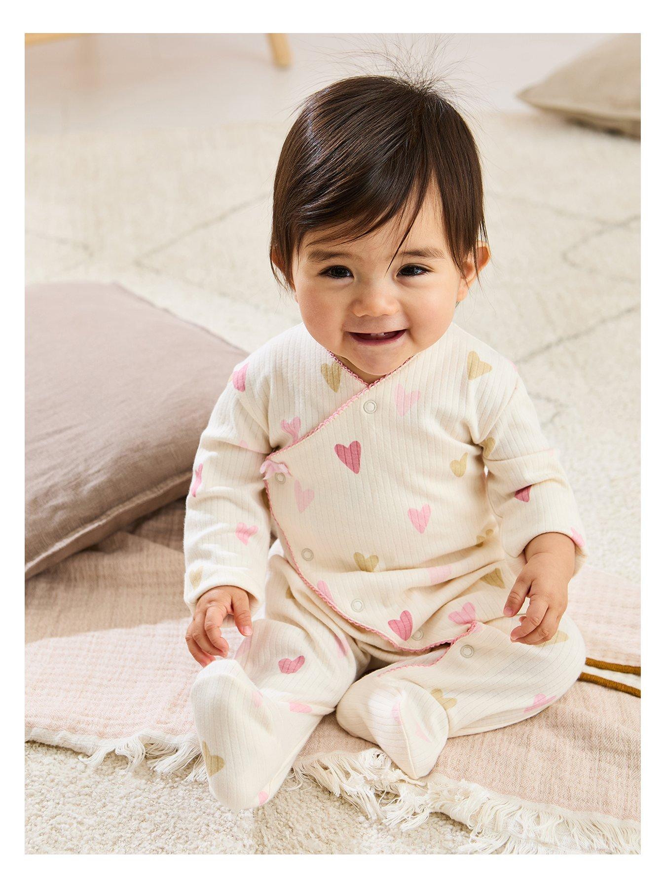 undefined Baby Girls Heart Pretty Sleepsuit Pink - Beige