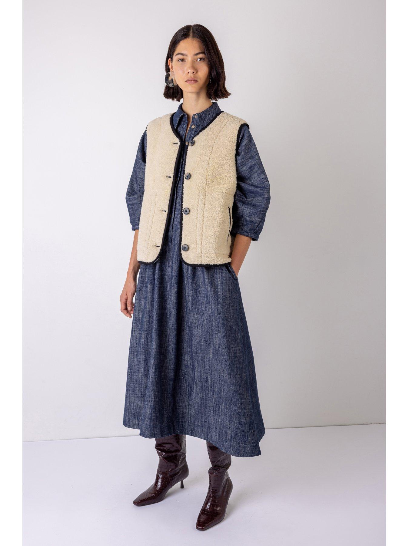 Vi.ve.re Daisy Borg Waistcoat - Ecru/Black