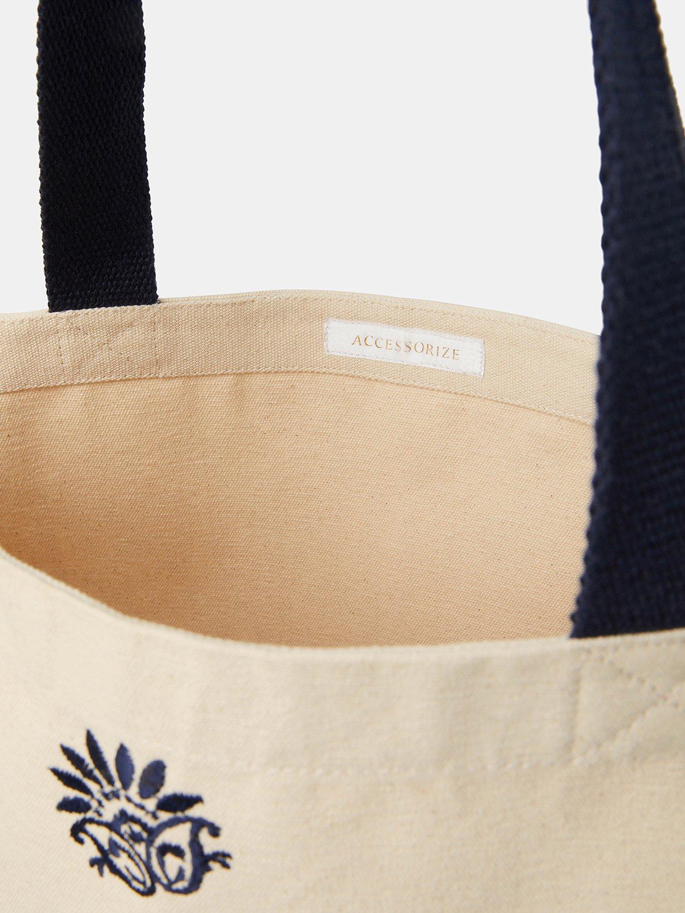 Image 5 of 5 of Accessorize Bow Embroidered Shopper Bag - Cream