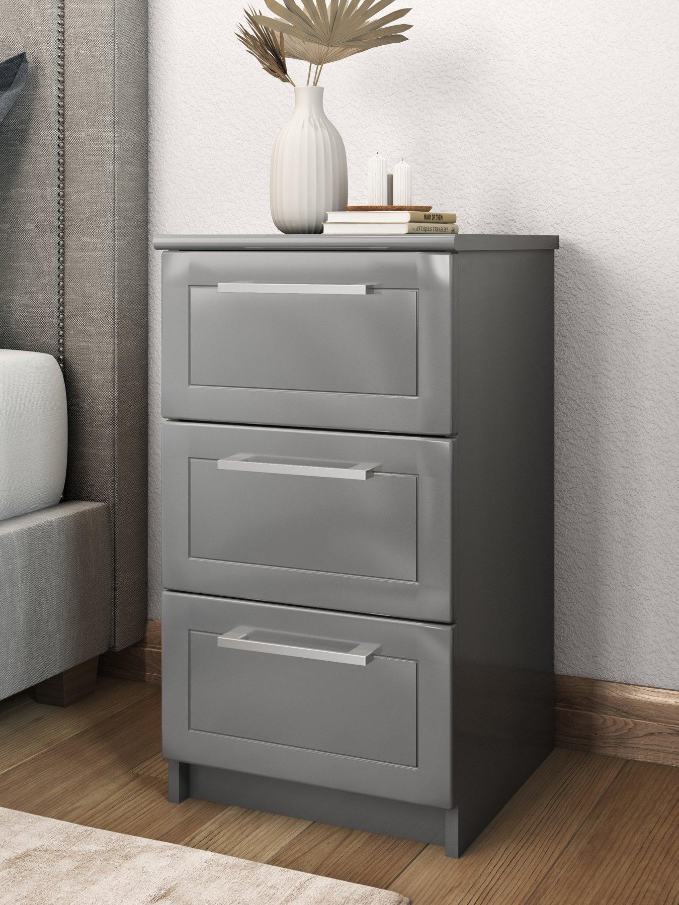 One Call Sinai Ready Assembled 3 Drawer Bedside Chest