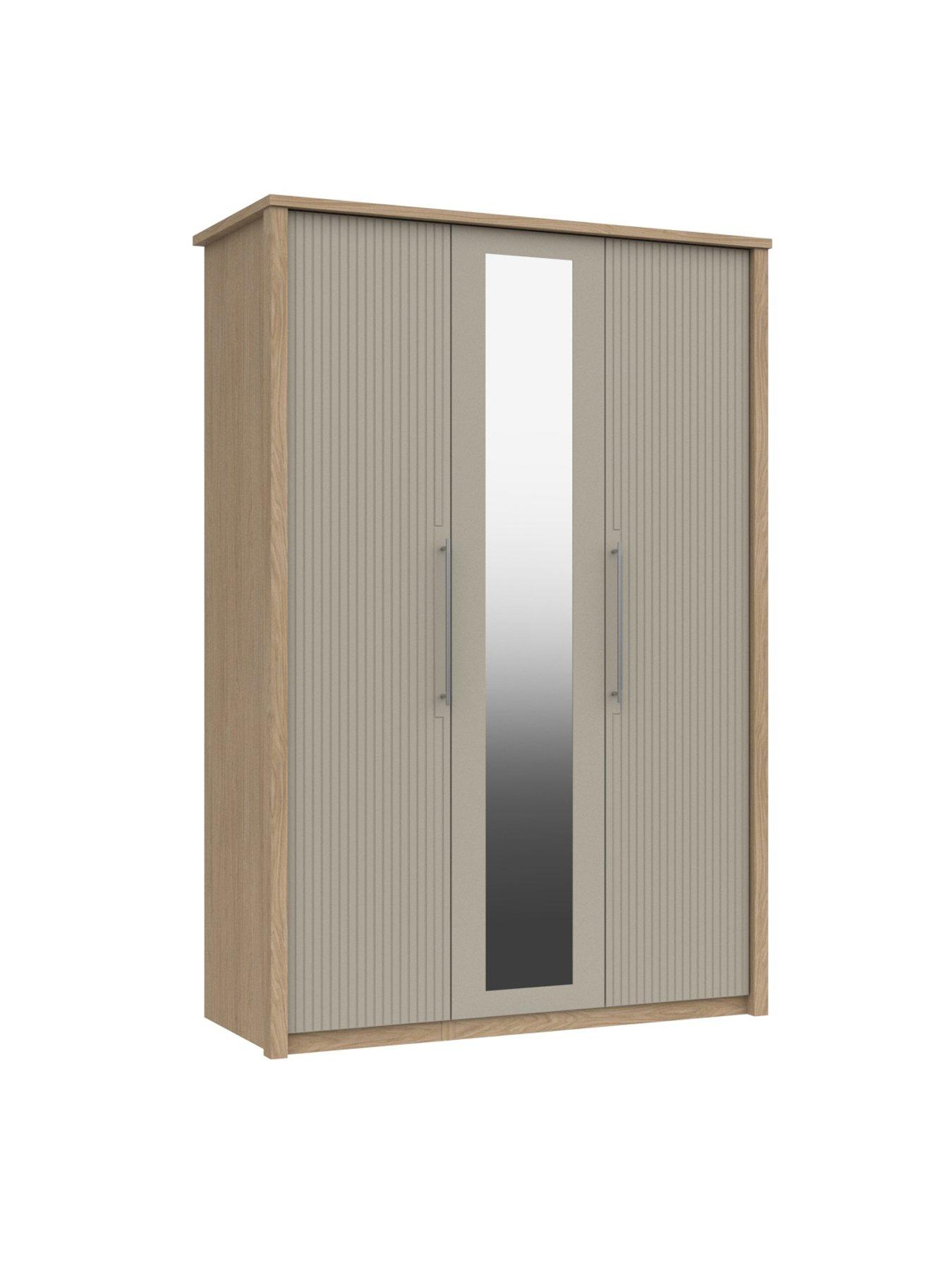 Image 3 of 4 of One Call Arvon Part Assembled&nbsp;3 Door Bifold Wardrobe With Mirror