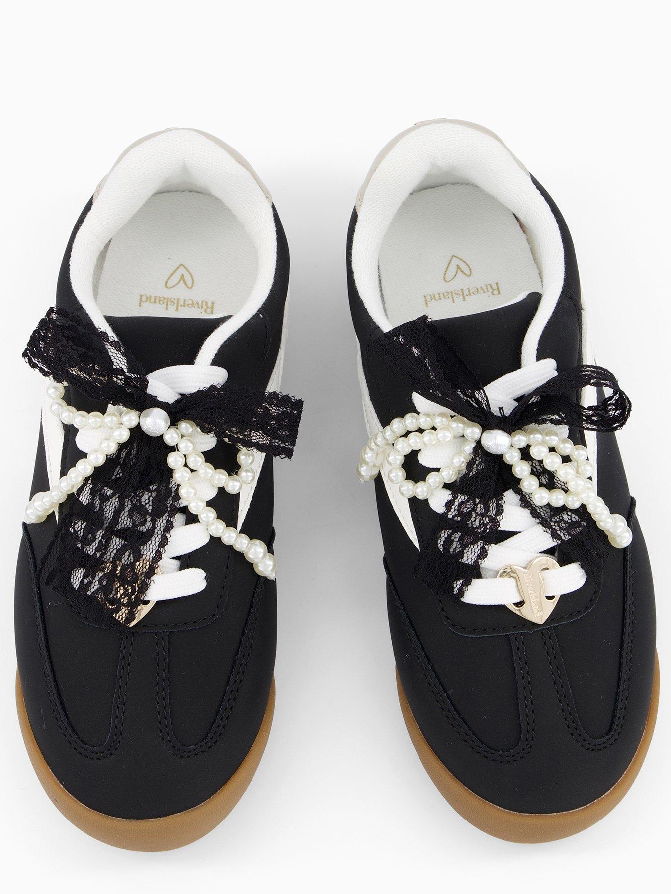 Image 3 of 7 of River Island Older Girls Bow Charm Plim Shoes - Black
