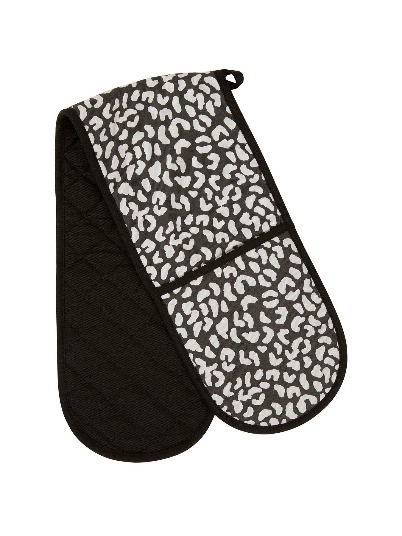 interiors-by-premier-london-leo-double-oven-glove