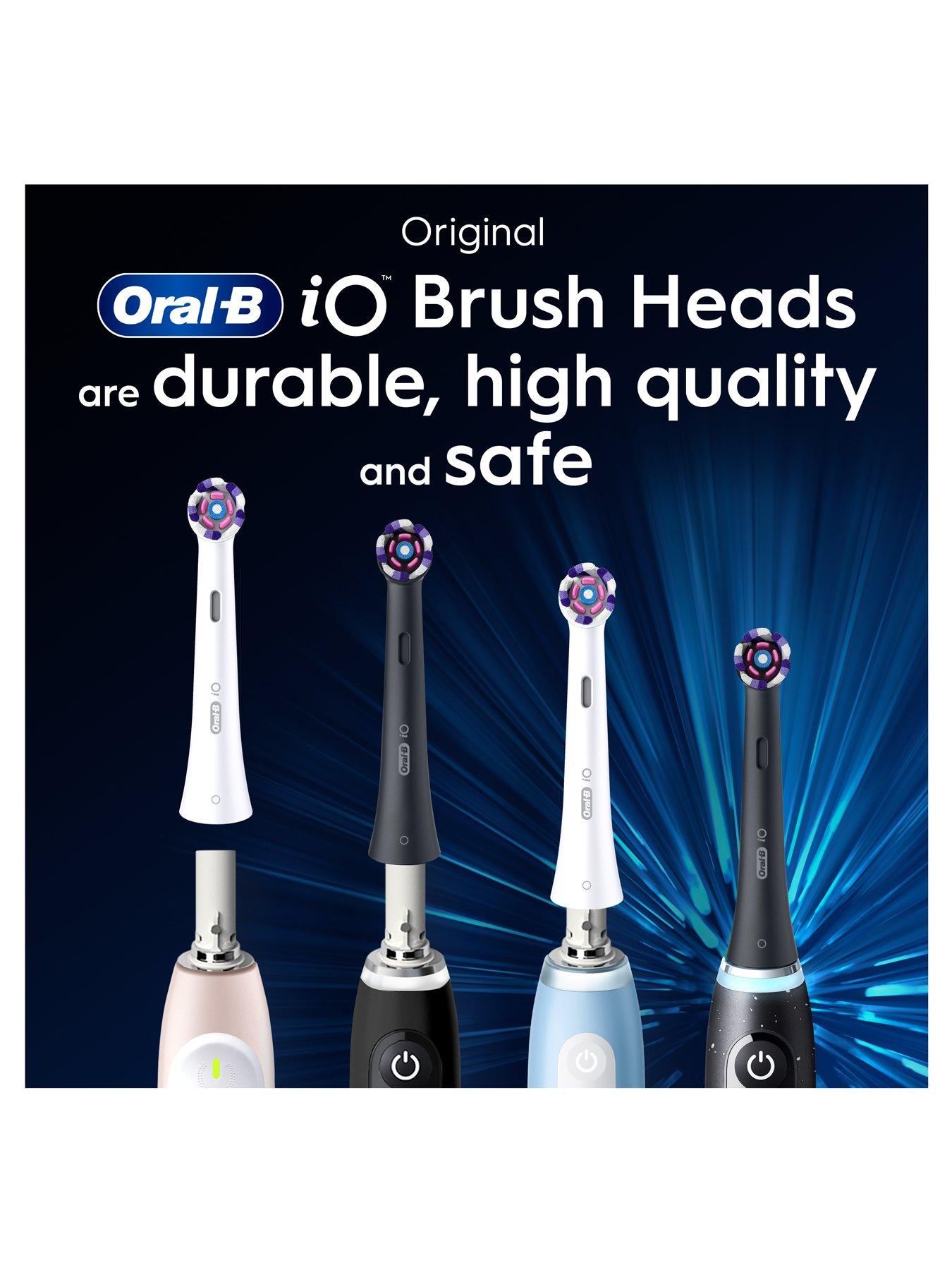 Image 7 of 7 of Oral-B iO Radiant White 4ct