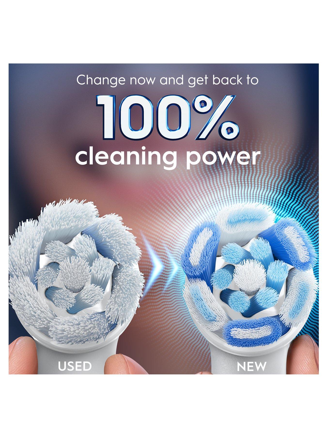 Image 6 of 7 of Oral-B iO Ultimate Clean White 2ct