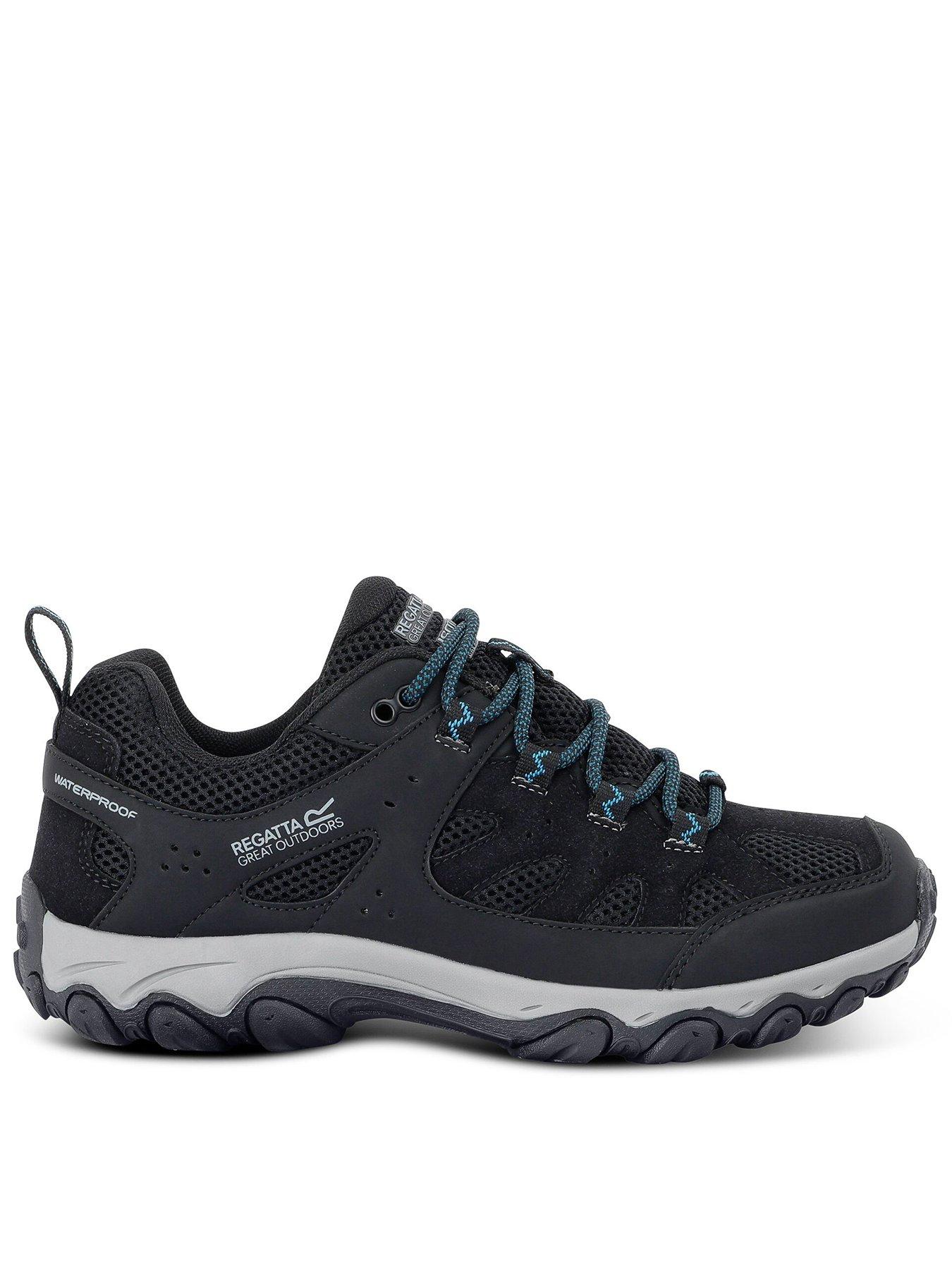 undefined Womens Edgepoint Iv Low Walking Shoes - Black