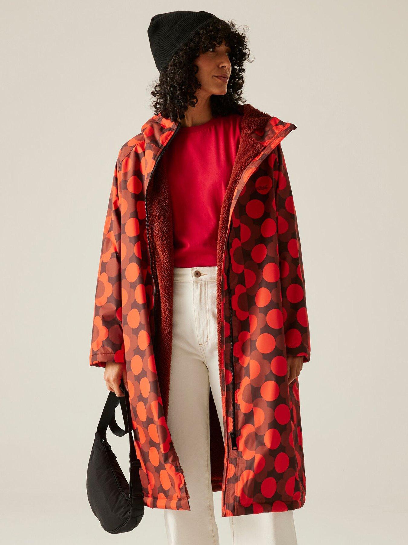 Image 4 of 6 of Regatta Womens Orla Kiely Changing Robe - Red