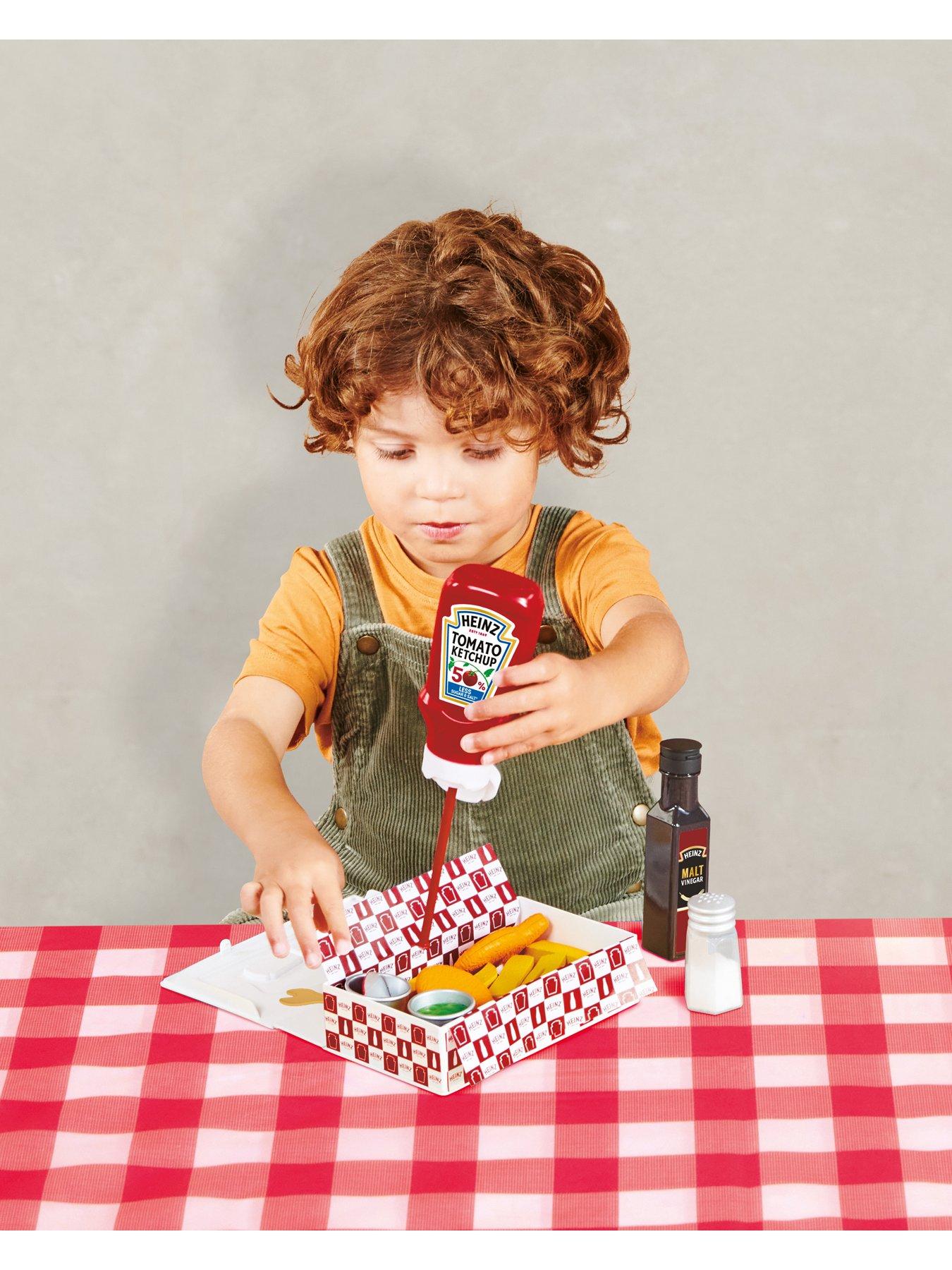 Image 3 of 8 of Casdon Toy Heinz Fish & Chips Takeaway Set