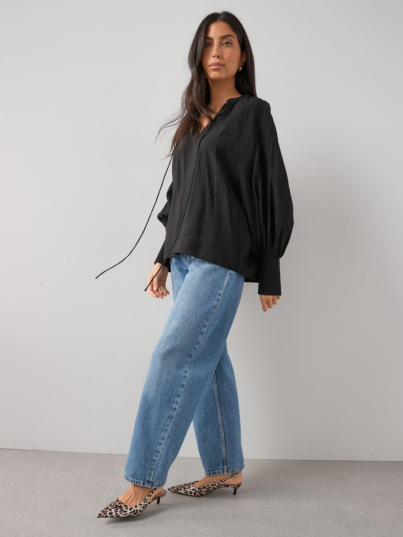 Image 6 of 6 of The Very Collection V Neck Floaty Blouse - Black
