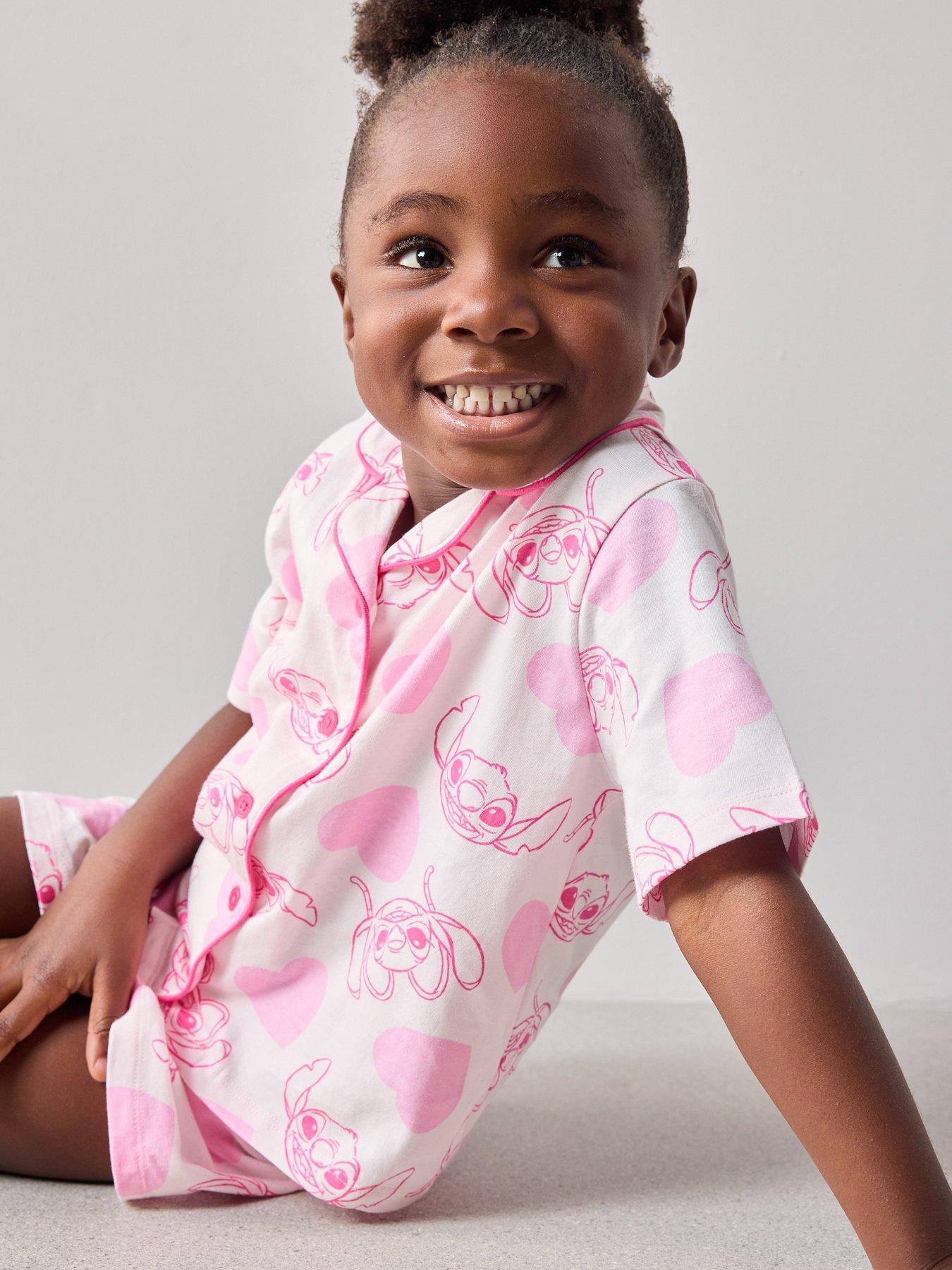 Image 5 of 6 of The Very Collection Lilo&nbsp;&amp; Stitch Heart Button Down Short Pyjama Set - Pink