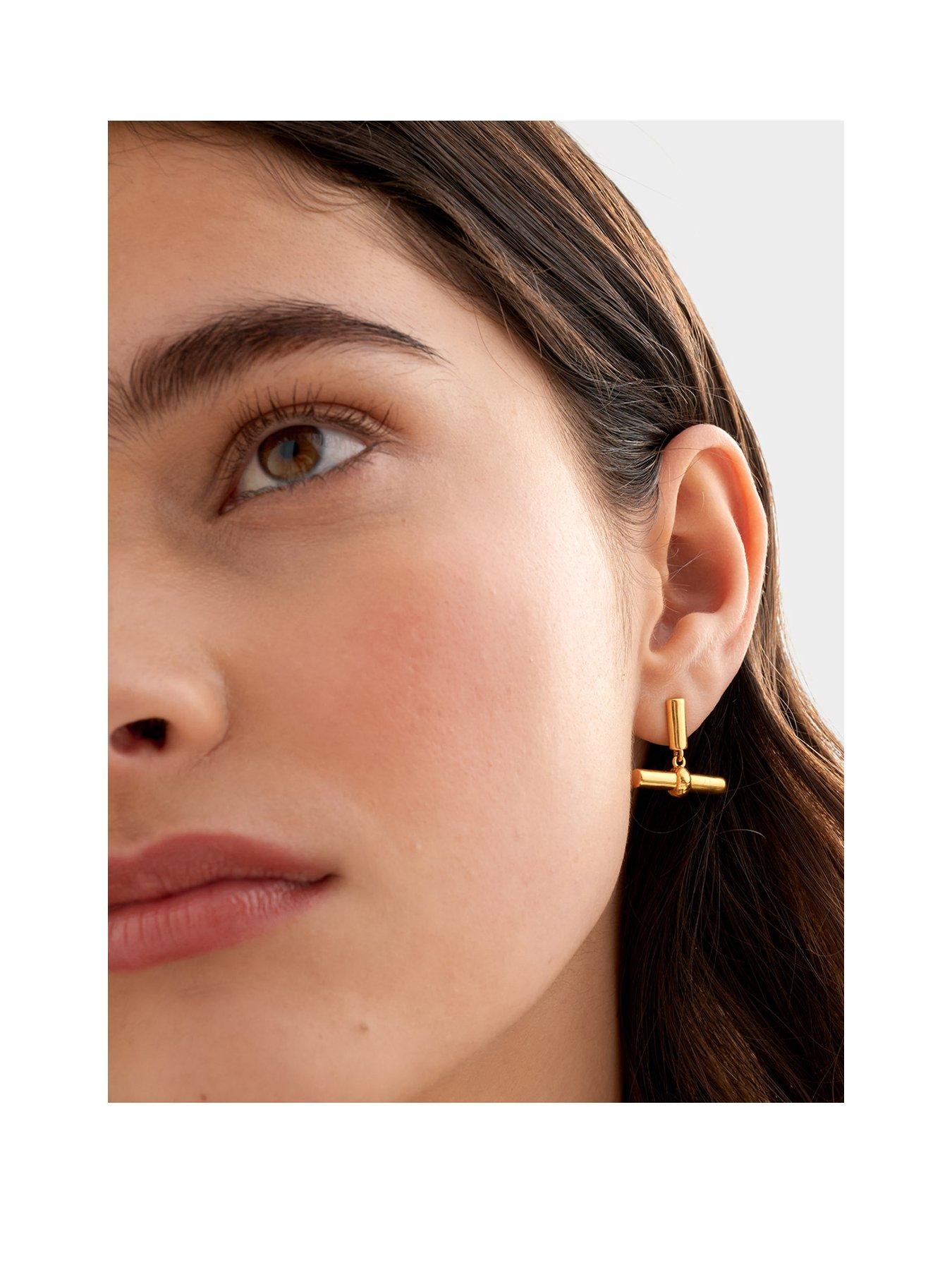 Katie Loxton THEMIS T-BAR EARRINGS , Gold Coated , 1.9cm x 2cm x 0.6cm