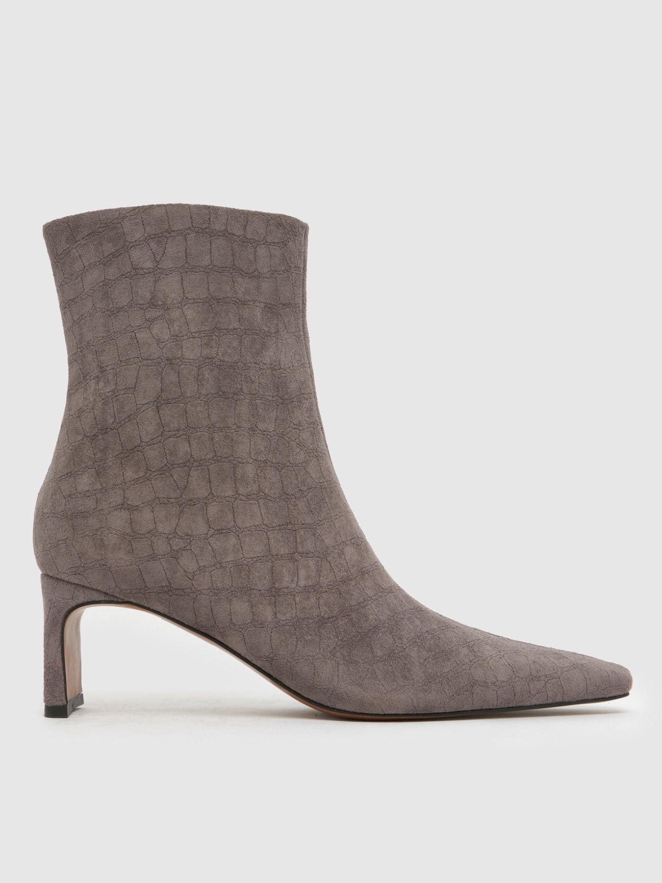 Schuh Bethal Set Back Heel - Grey