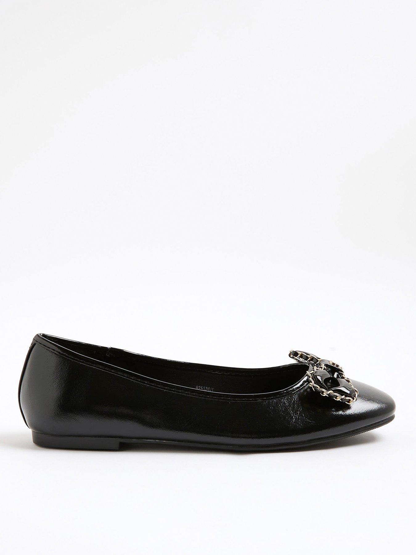 Image 2 of 6 of River Island Wide Chain Bow Ballerina - Black