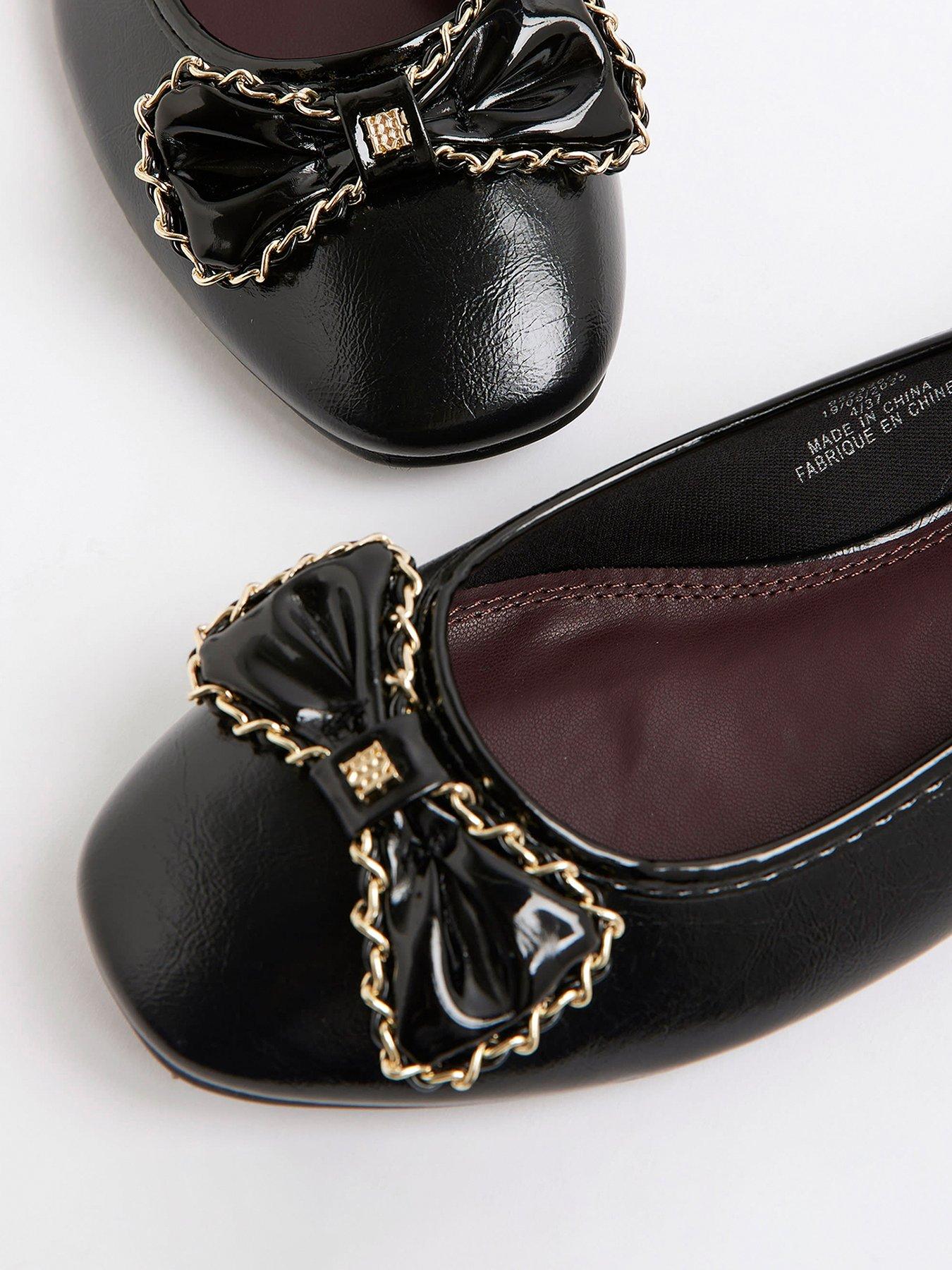 Image 6 of 6 of River Island Wide Chain Bow Ballerina - Black