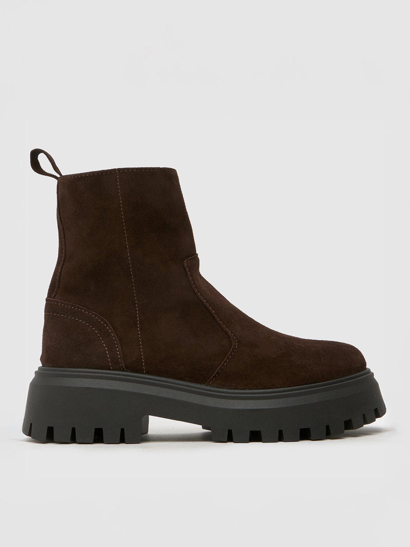undefined Ander Chunky Suede Boot - Brown