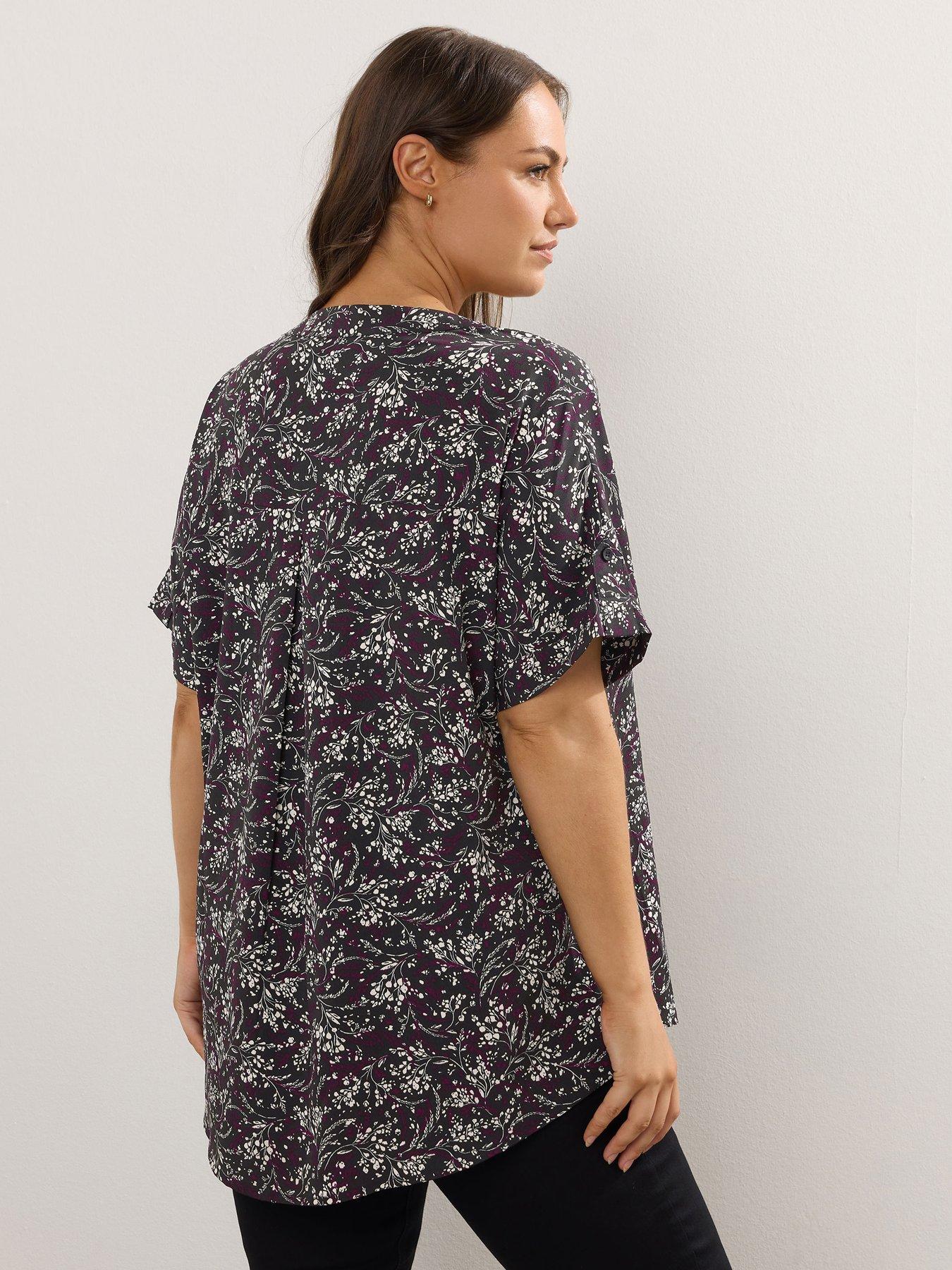 Image 2 of 5 of Yours Curve Short Sleeve Notch Neck Top - Black