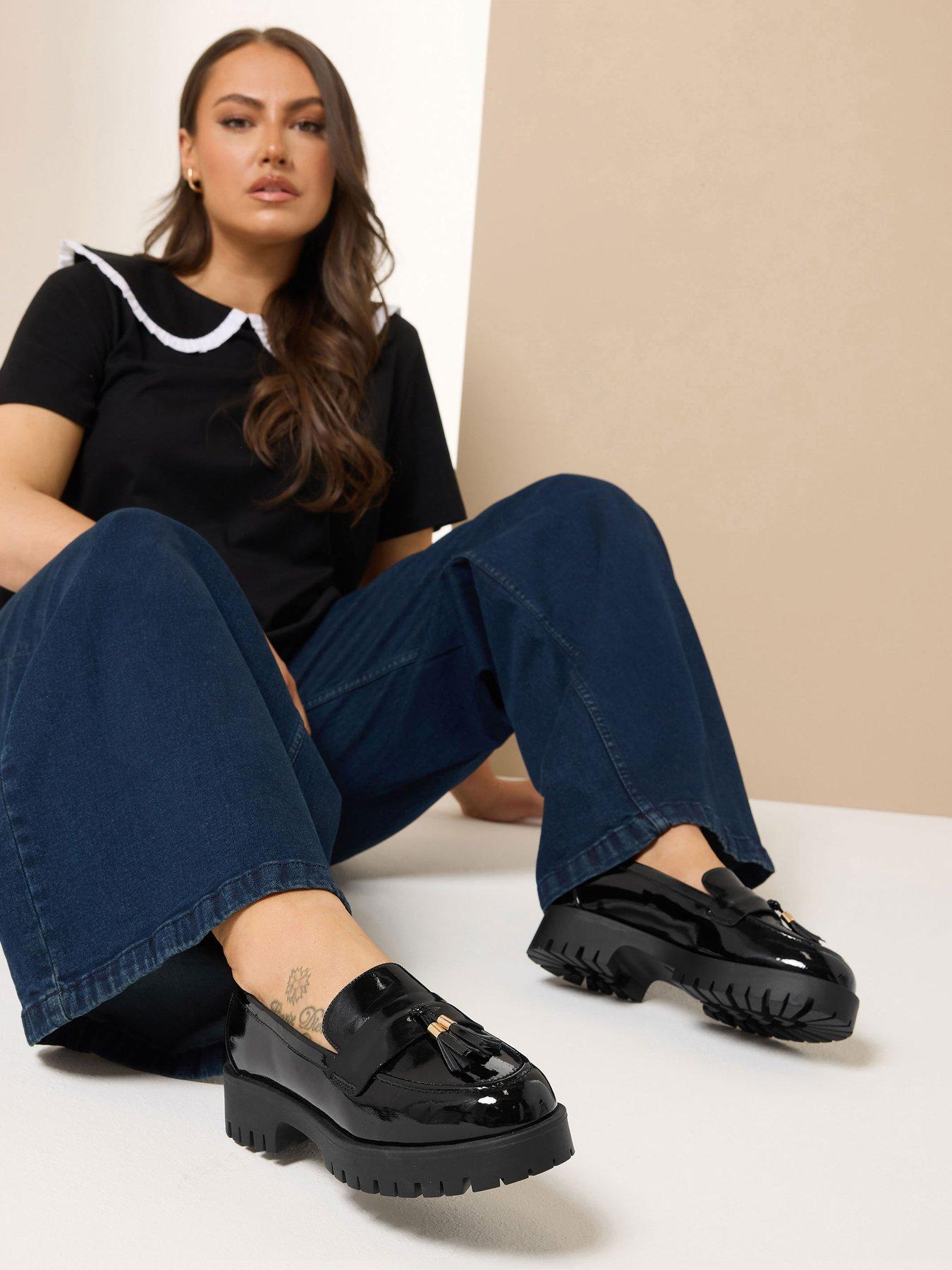 Image 4 of 4 of Yours Wide Fit Tassel Patent Loafers - Black