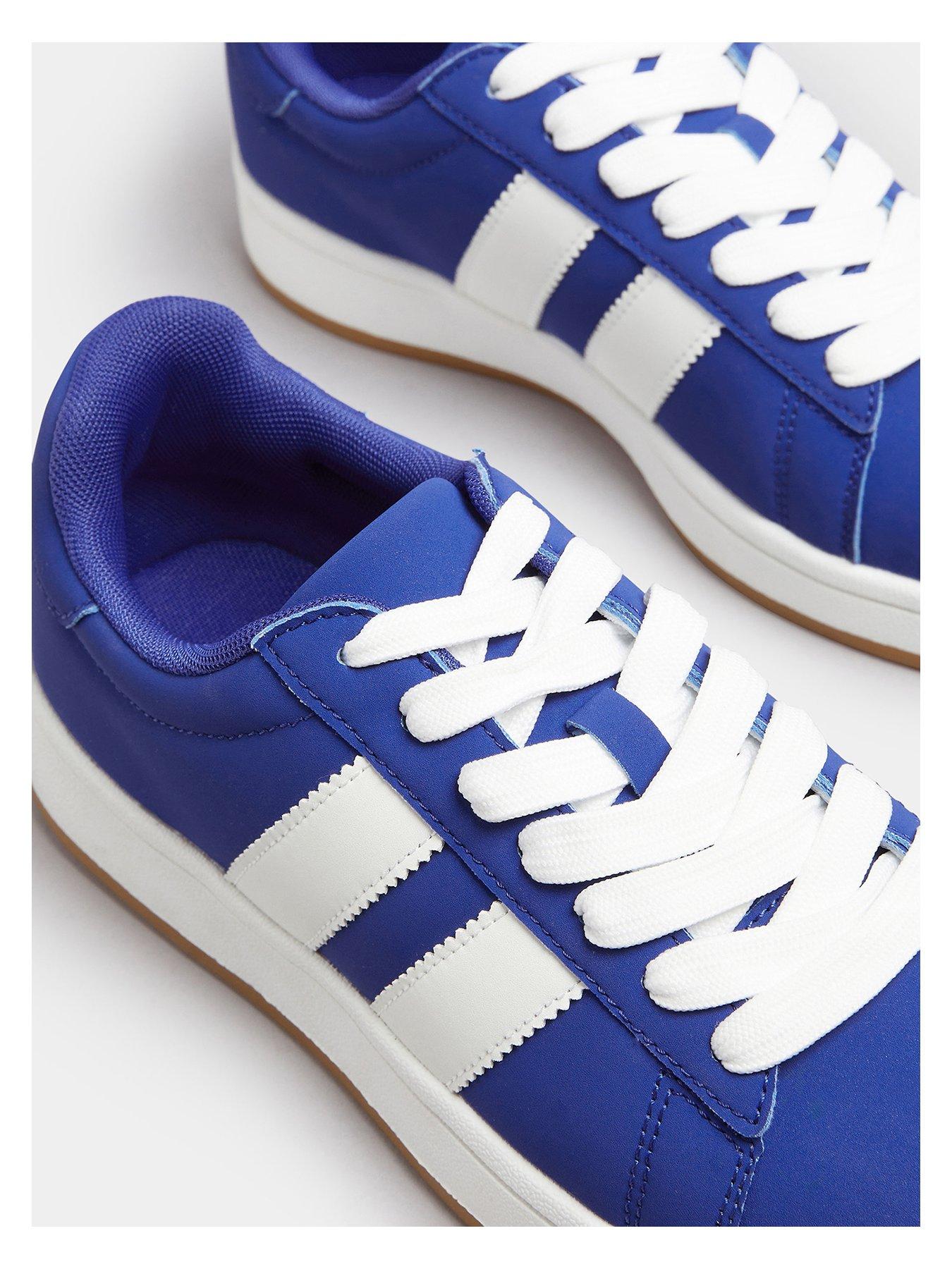 Image 4 of 4 of Yours Wide Fit Padded Skate Trainer - Blue