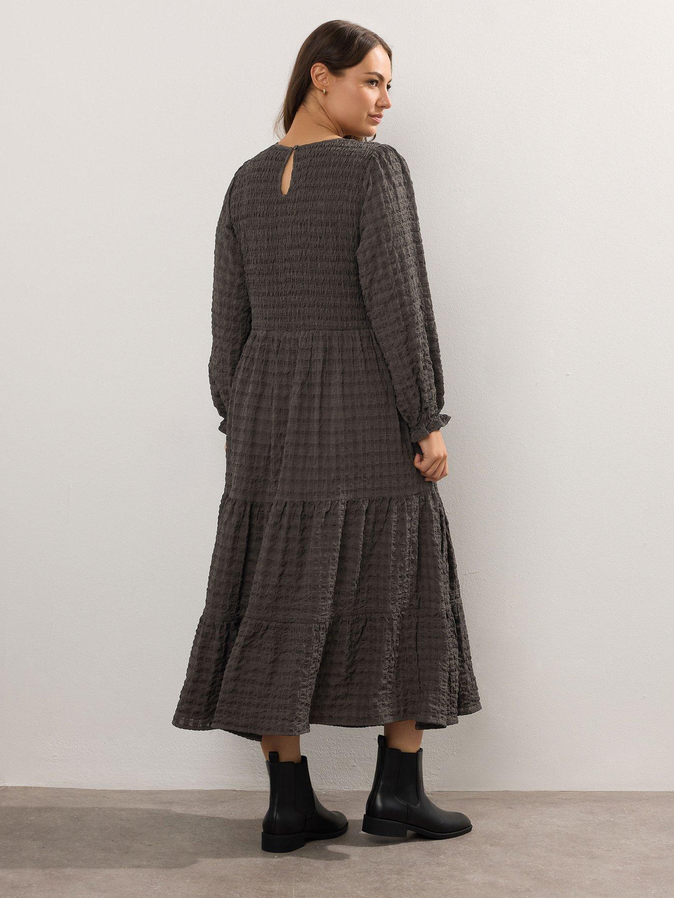 Image 2 of 4 of Yours Curve Seersucker Maxi Tiered Dress - Brown