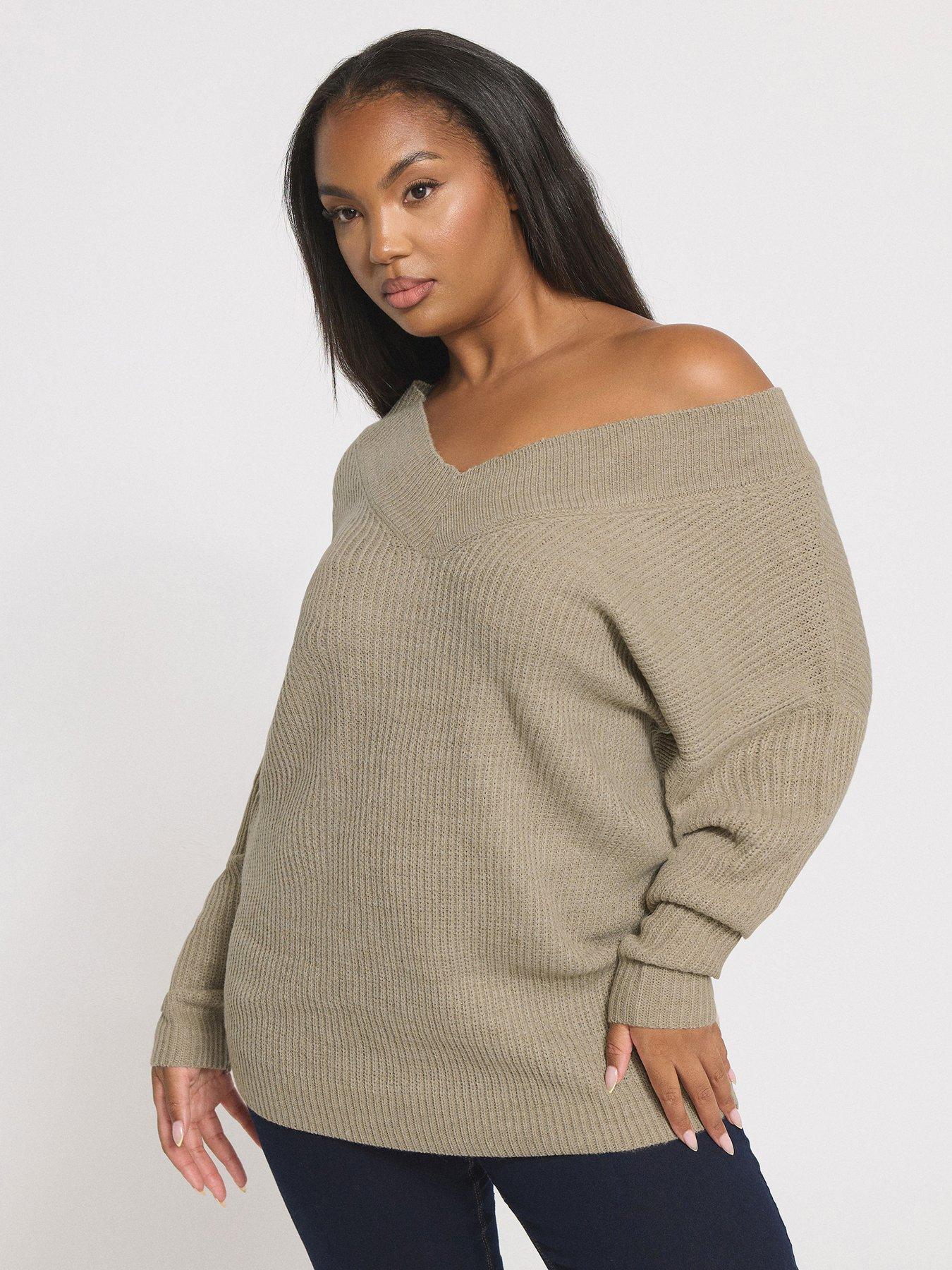 yours-curve-double-v-jumper-natural