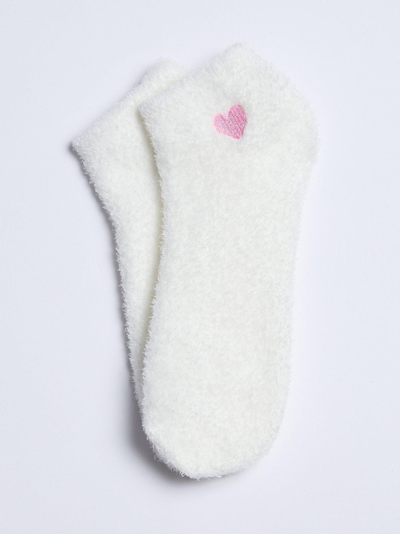 Image 4 of 5 of Boux Avenue Multi Heart Pack of 2 Cosy Trainer Socks - Pink Mix