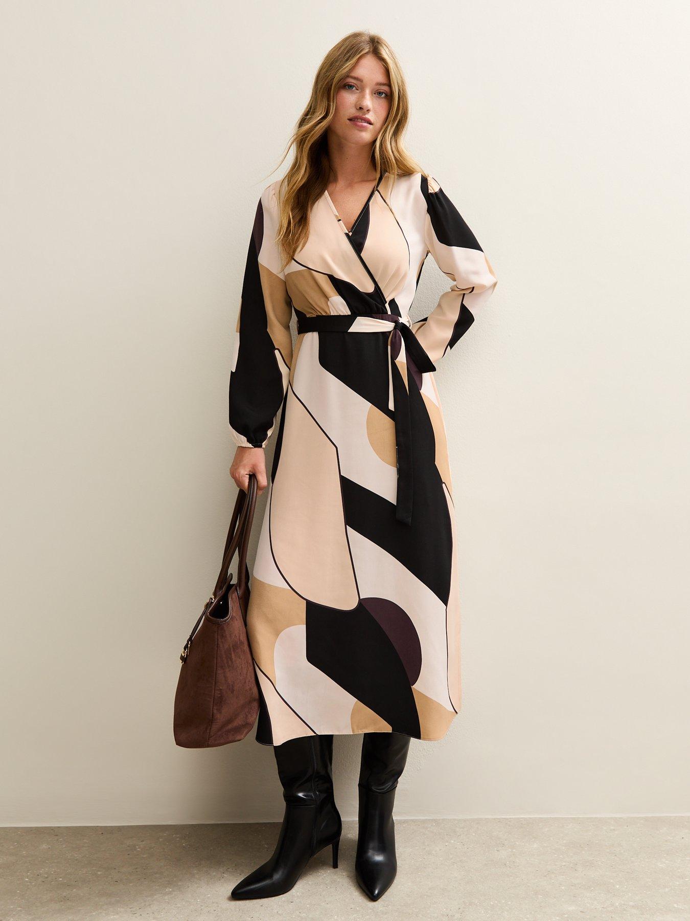 undefined Geometric Print Wrap Midi Dress - Brown