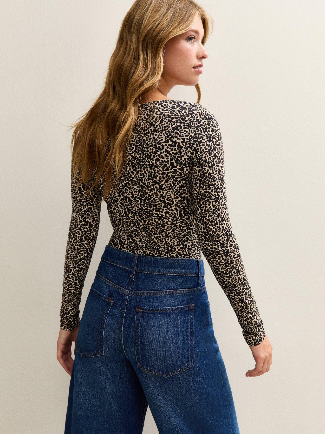 Image 2 of 5 of New Look Brown Leopard Print V-neck Bodysuit