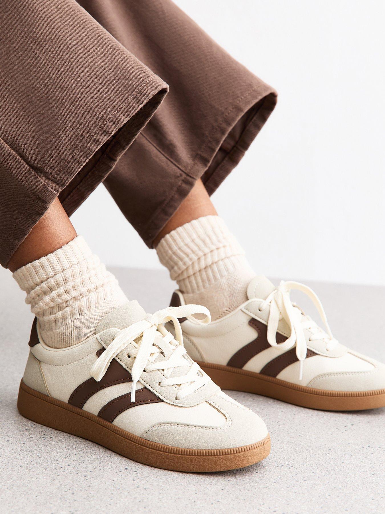 Image 5 of 5 of New Look Cream Contrast Panel Faux Suede Trainers
