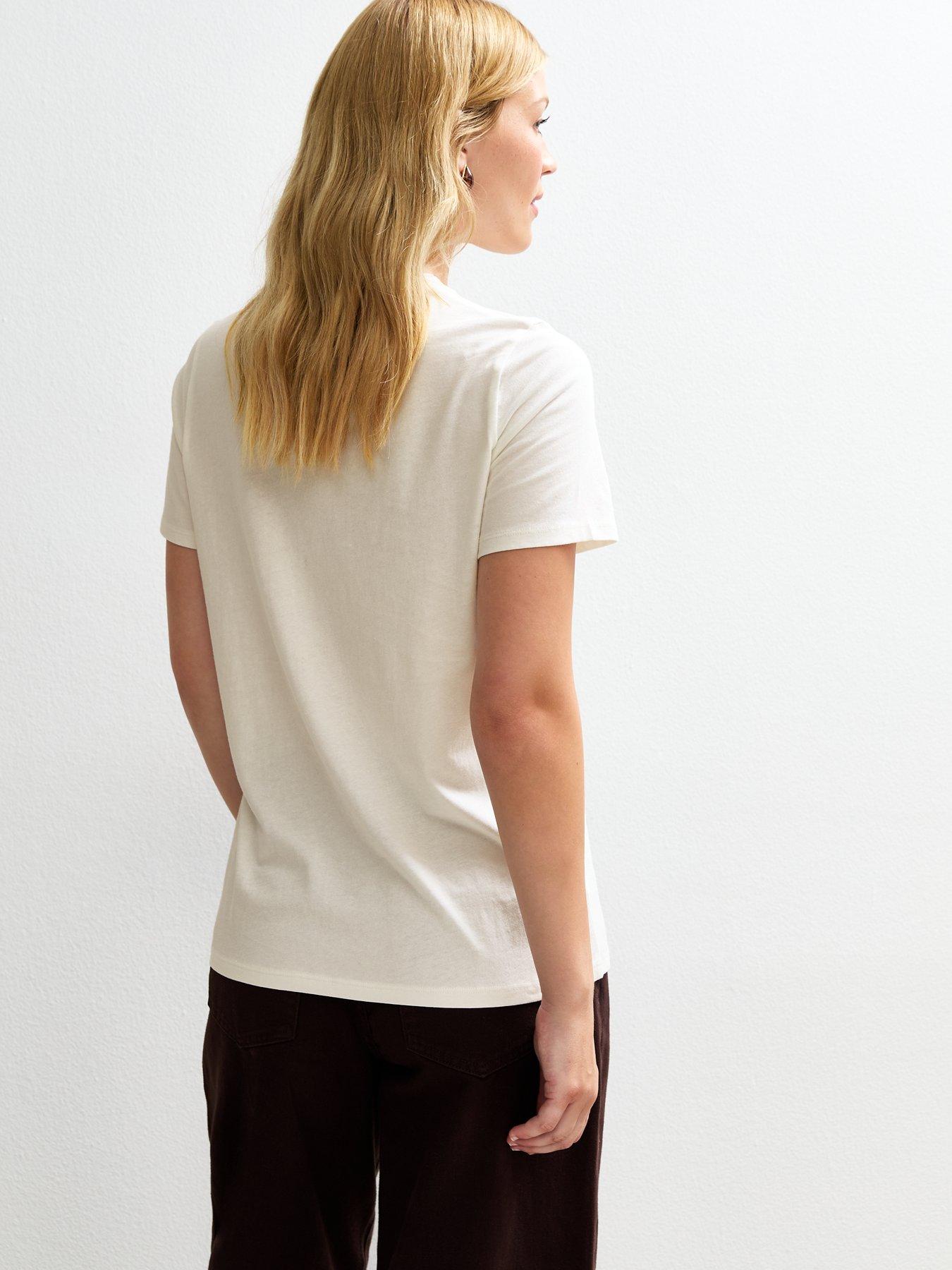 Image 2 of 4 of New Look Relaxed T-Shirt &nbsp;- Cream