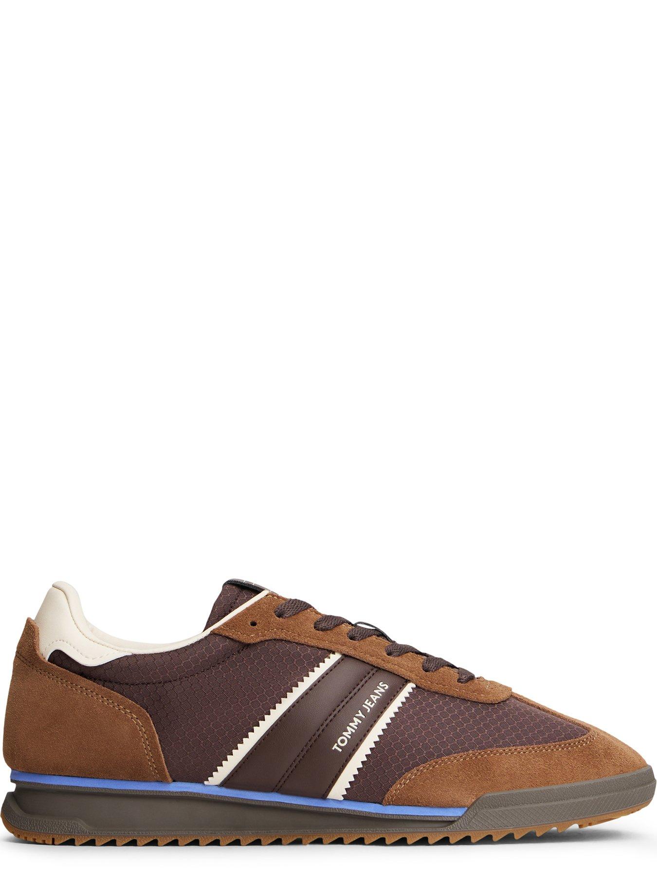 Image 5 of 6 of Tommy Jeans Cleated Retro Runner Trainers - Brown