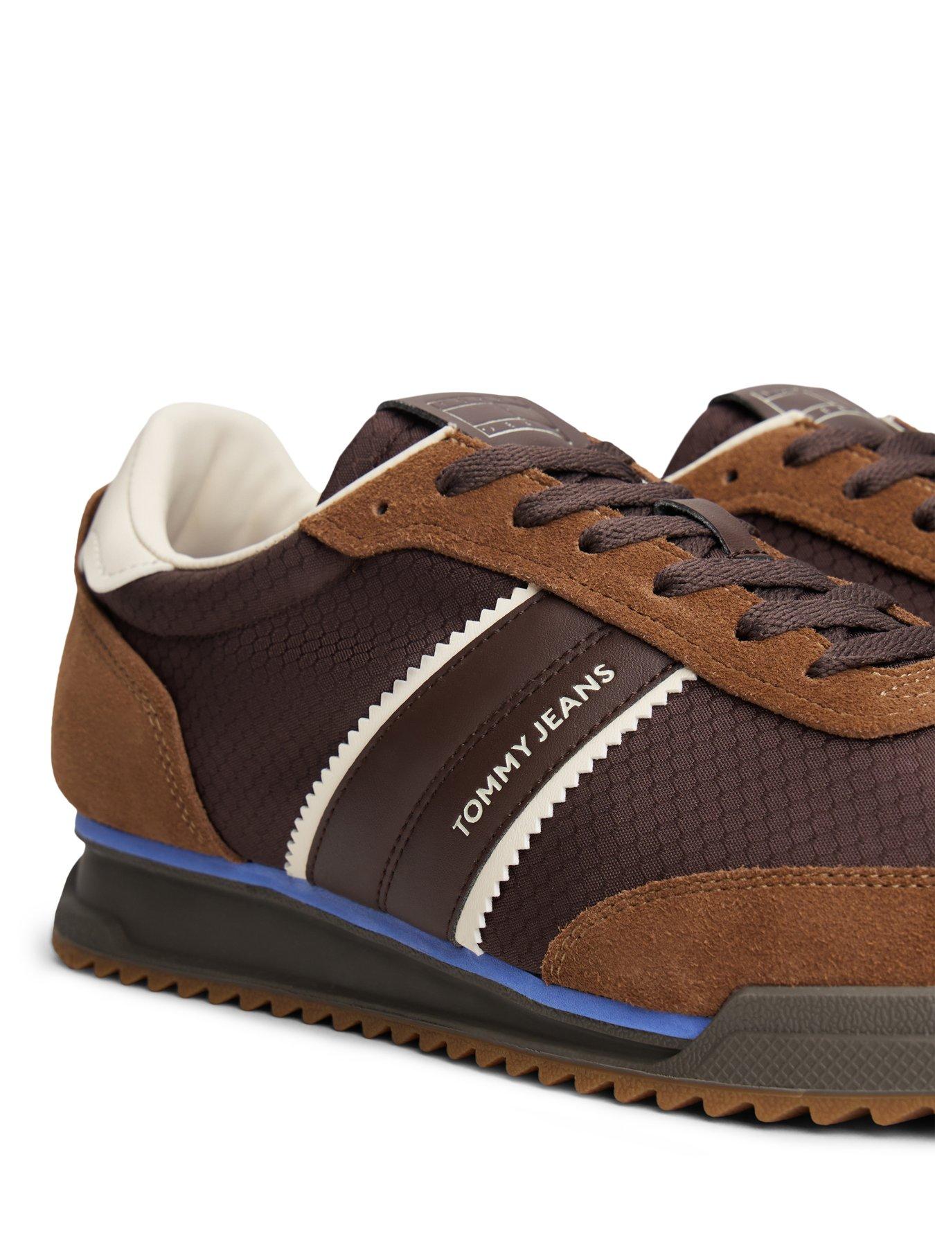 Image 6 of 6 of Tommy Jeans Cleated Retro Runner Trainers - Brown