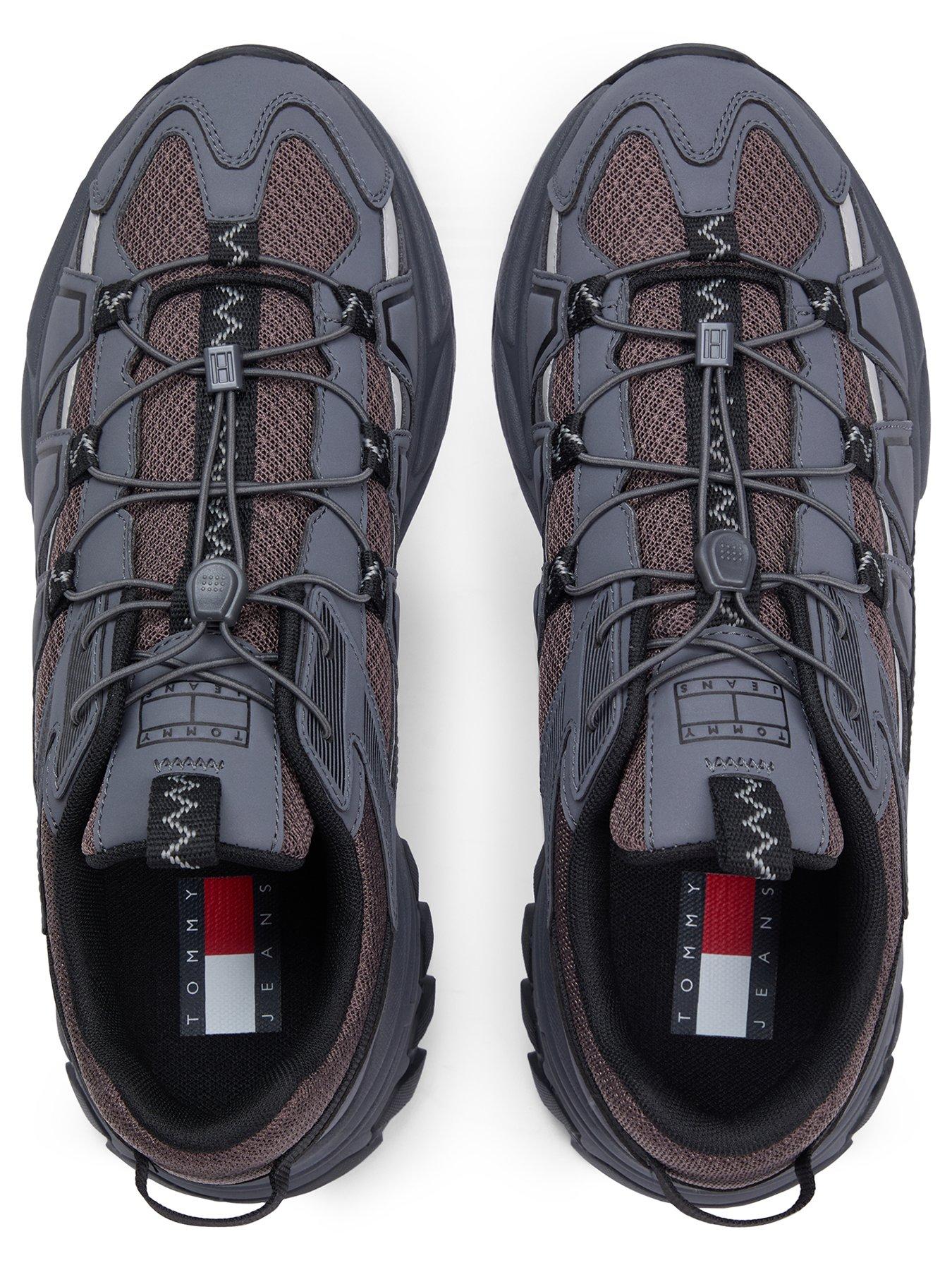 Image 4 of 7 of Tommy Jeans Outdoor Runner Trainers - Grey