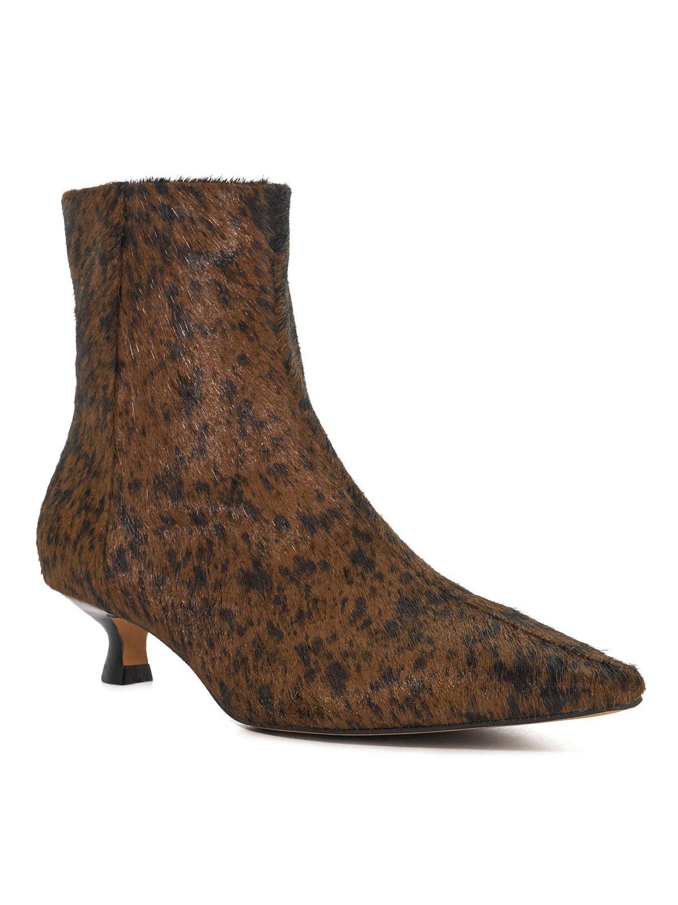 Image 3 of 6 of Dune London Odore Leather Kitten Heel Ankle Boot - Tan