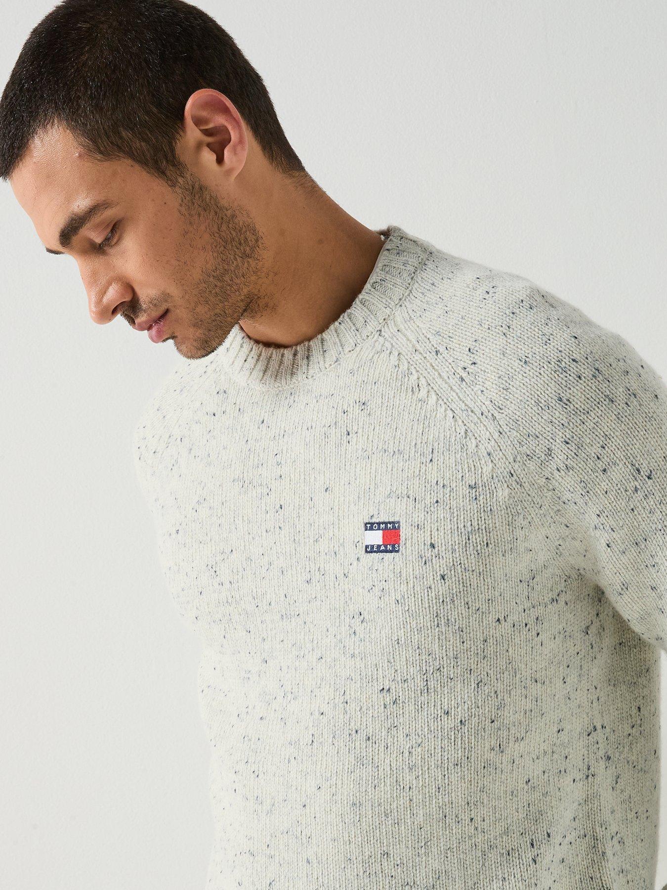 Image 6 of 6 of Tommy Jeans Regular Fit Badge Knitted Jumper - White