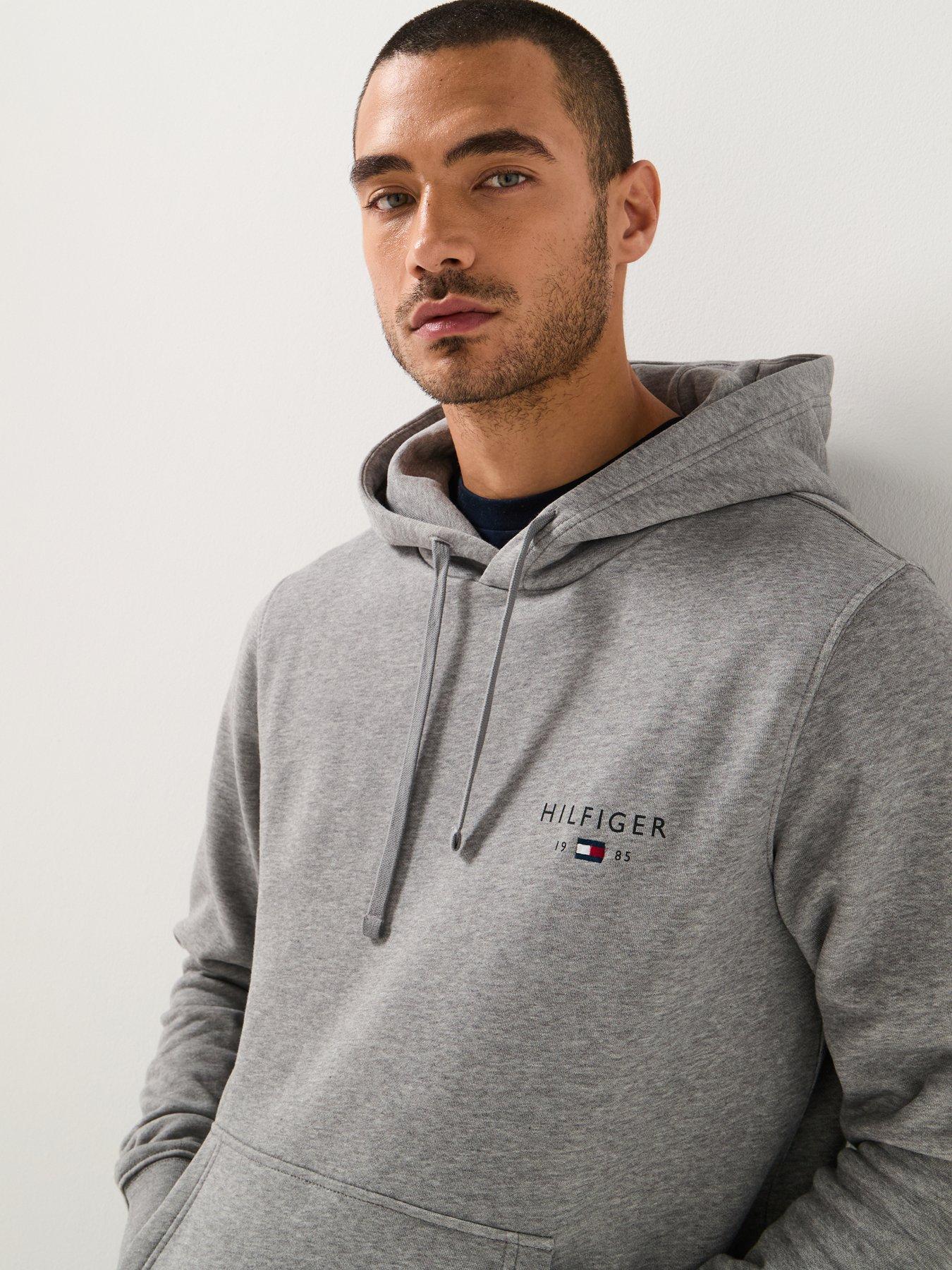 Image 4 of 6 of Tommy Hilfiger Small Left Chest Hoodie - Light Grey