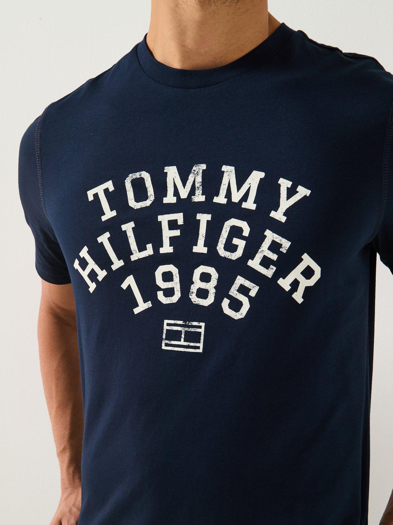 Image 4 of 5 of Tommy Hilfiger Arch Logo T-Shirt - Navy