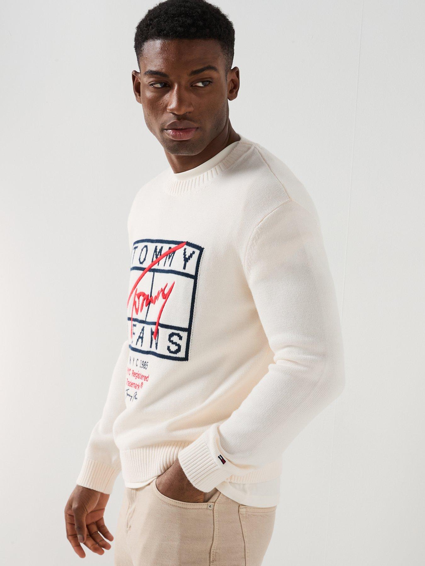 Image 6 of 6 of Tommy Jeans Regular Fit Signature Knitted Jumper - White