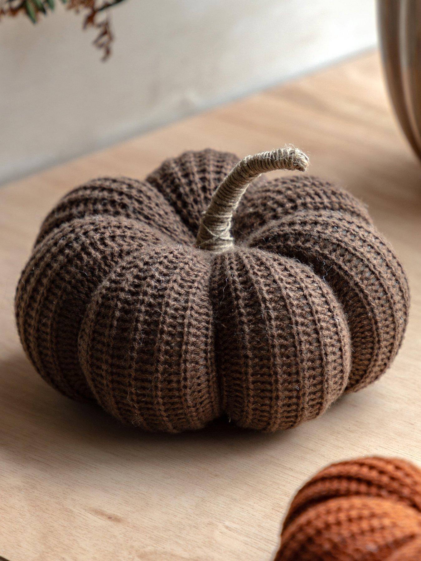 undefined Autumn Knitted Pumpkin Brown 180x160mm