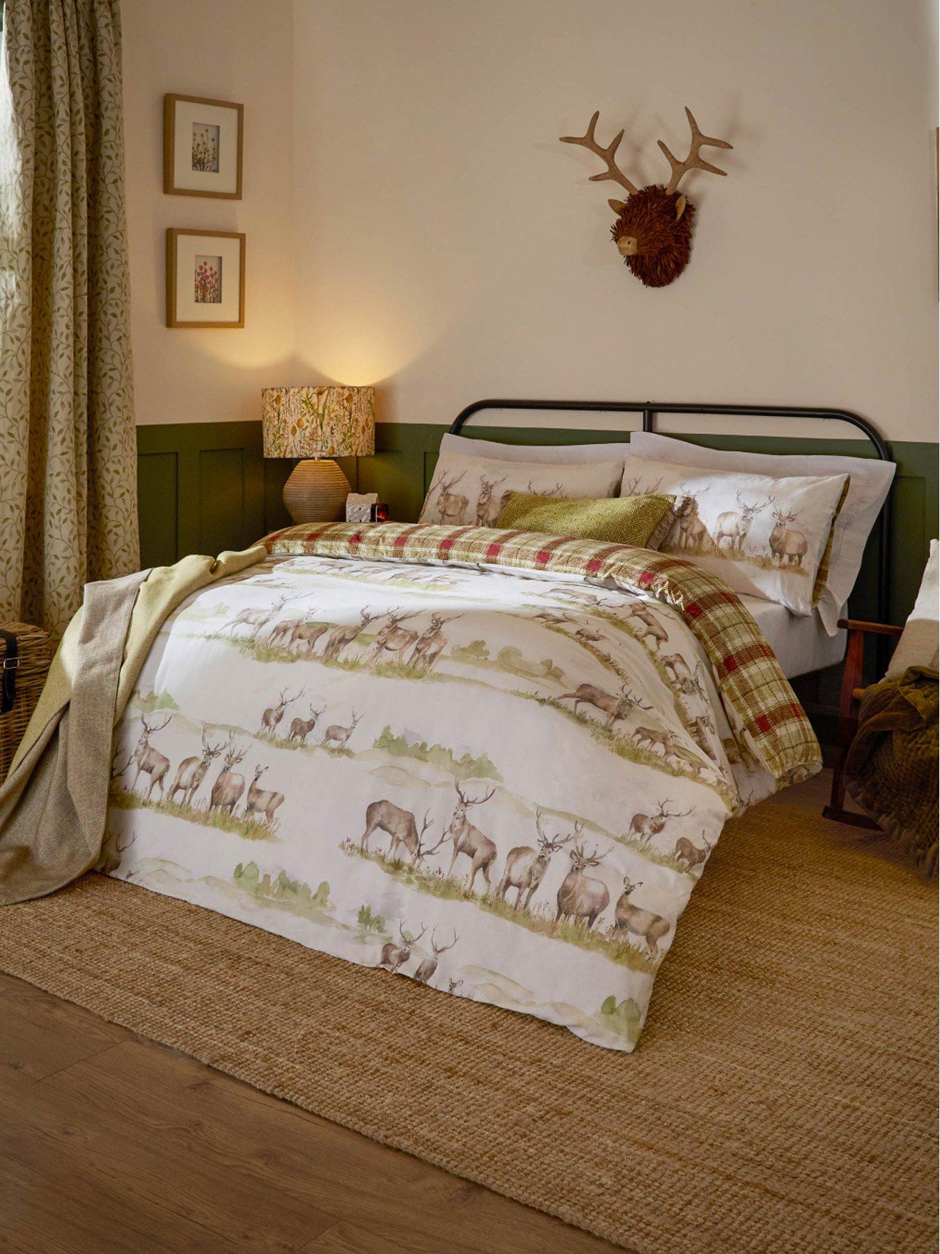 Image 1 of 4 of Voyage Moorlandstags Double Duvet Set Multicolour