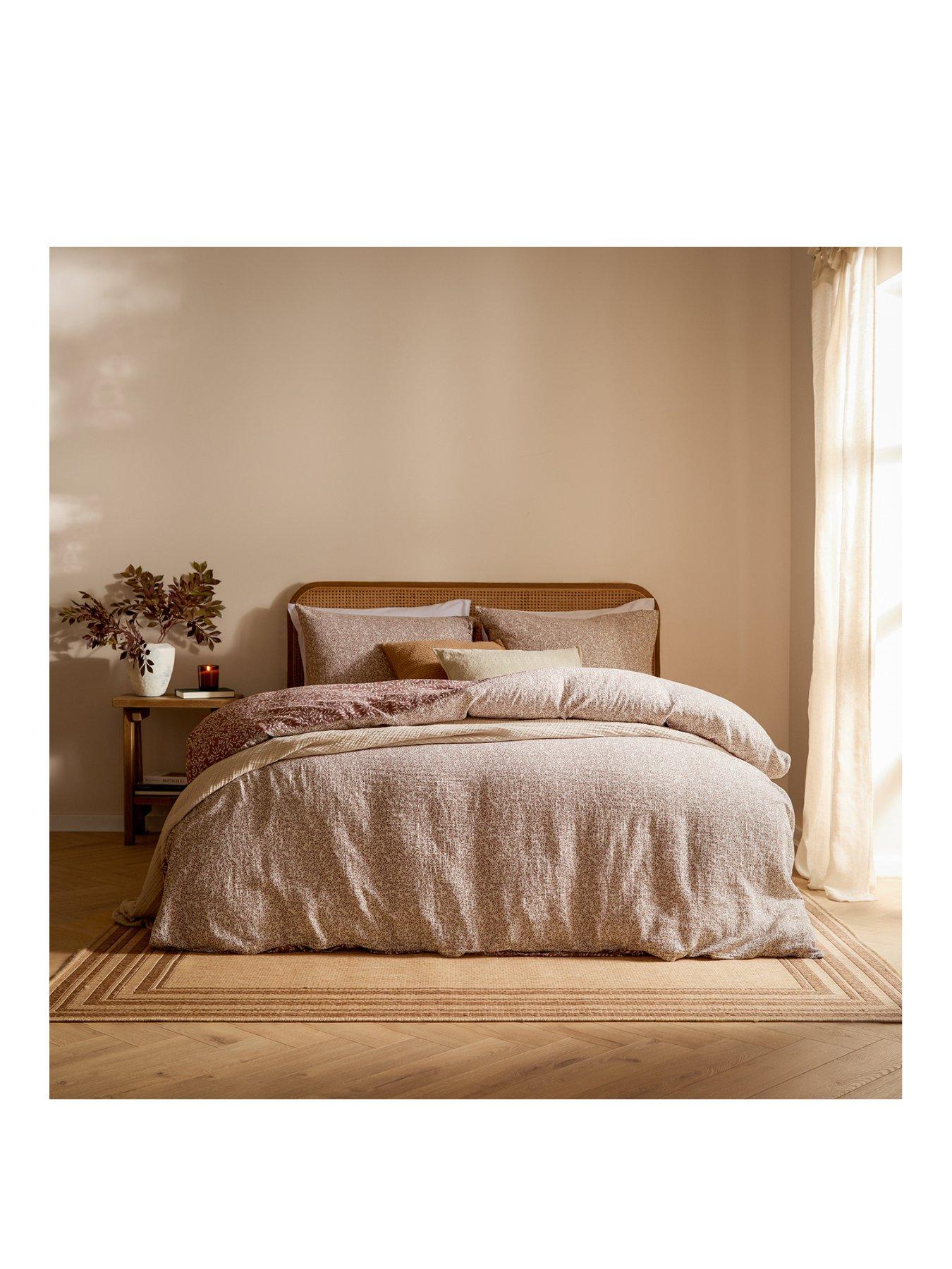  image of yard-perrieleaf-duvet-set-cinnamon