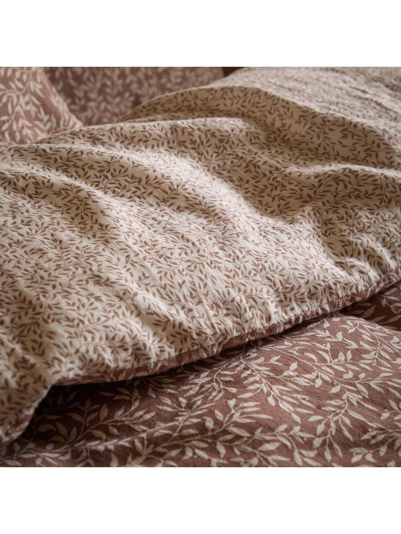  image of yard-perrieleaf-duvet-set-cinnamon