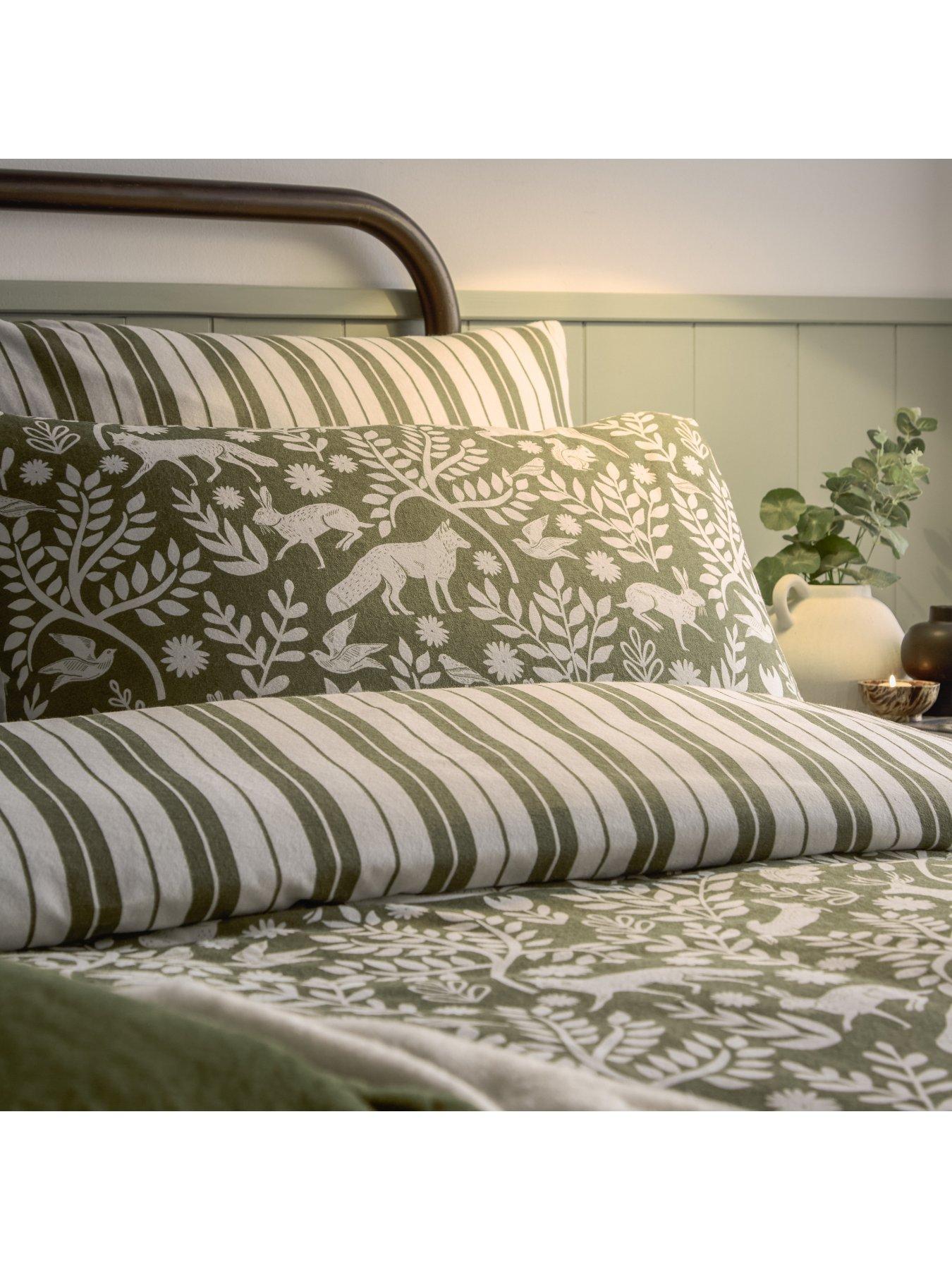  image of furn-skandiwoodland-duvet-set-thyme-green