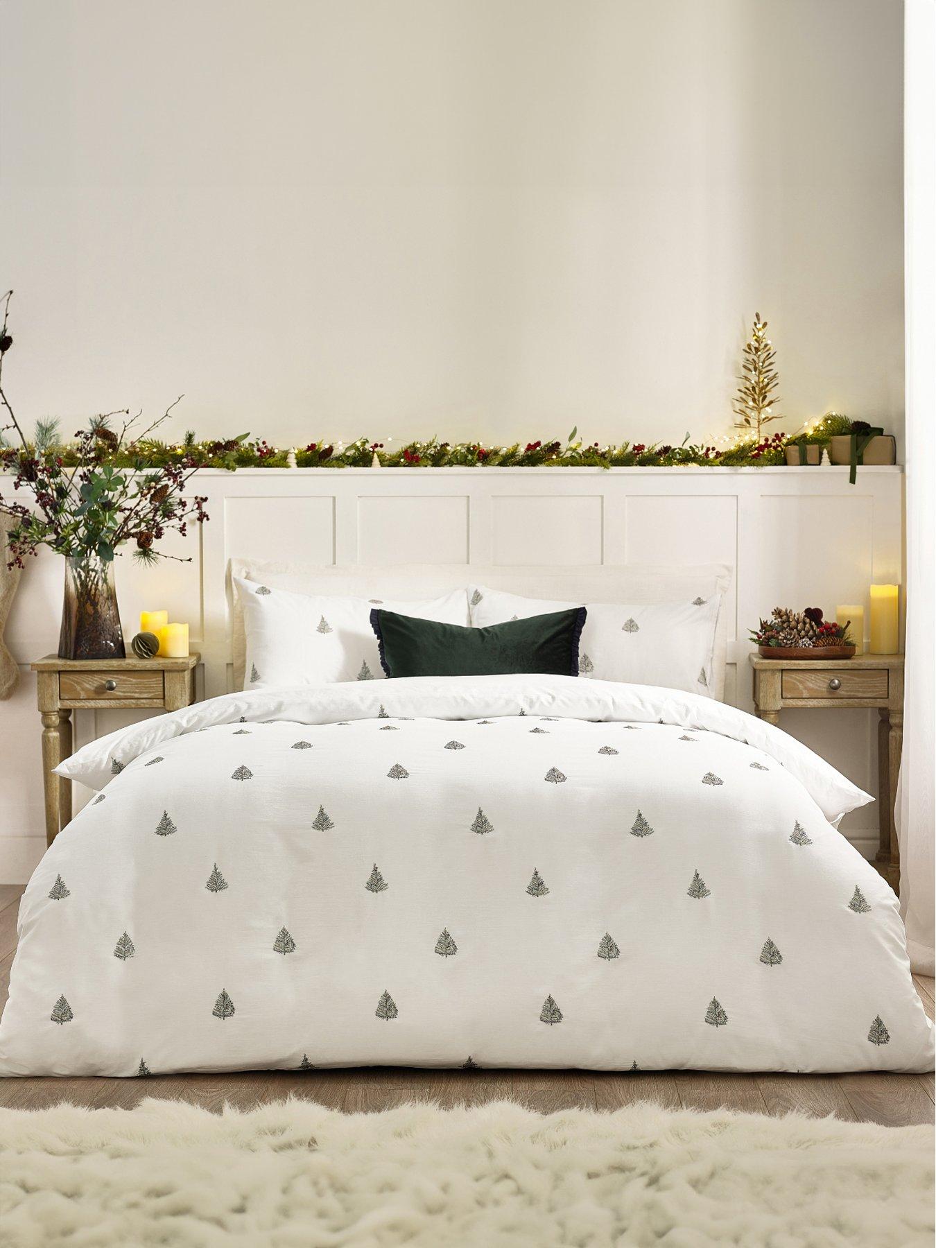 wylder-winterforest-christmas-duvet-set-whiteforest-green