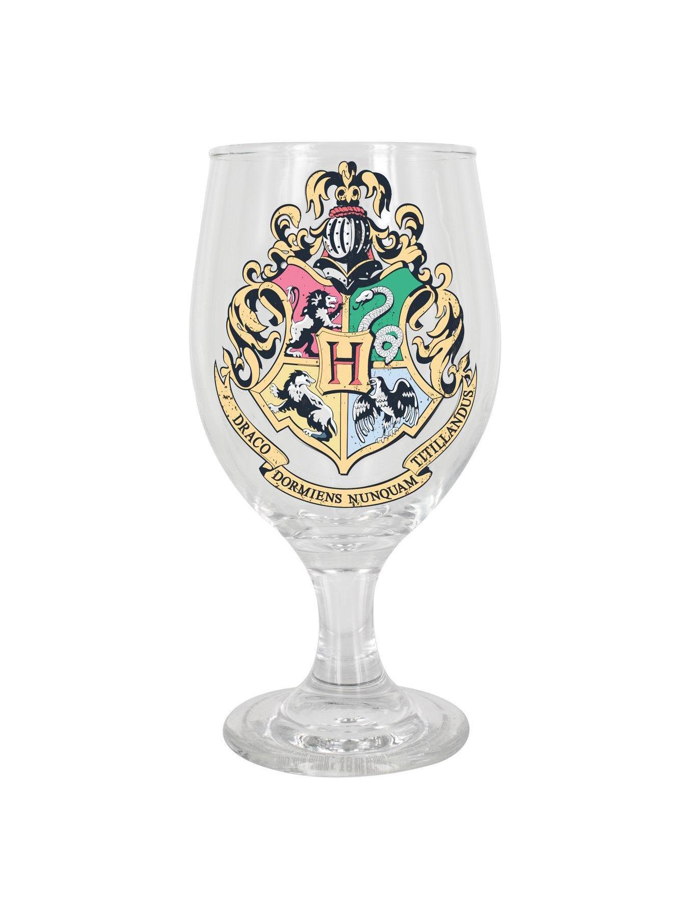Image 3 of 4 of Harry Potter Hogwarts Colour Change Water Glass