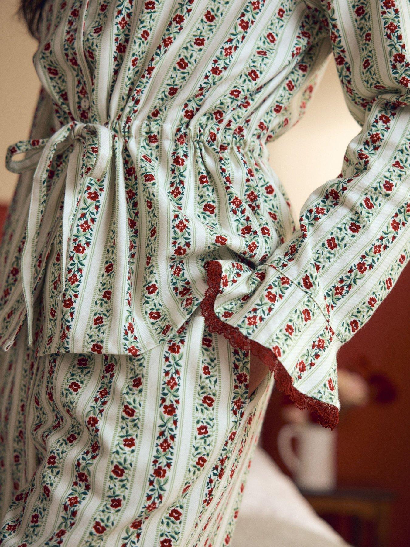 Image 4 of 6 of Laura Ashley Christmas Rose Button Through Pyjamas - Multi