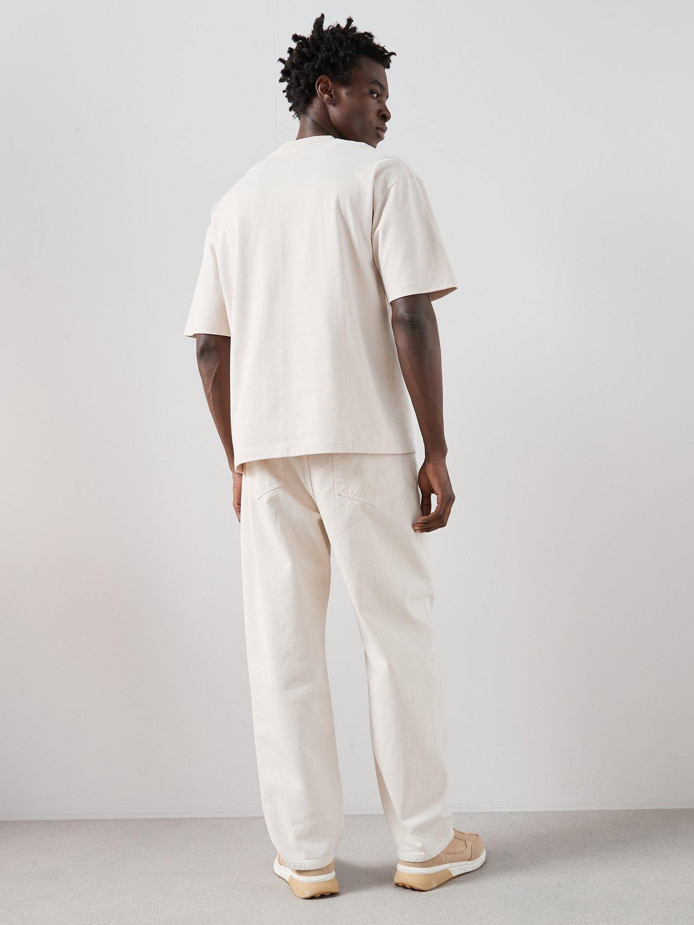 Image 4 of 7 of The Very Collection Pure Cotton 2 Pack Premium Relaxed Fit Pocket T-shirt - Beige/olive