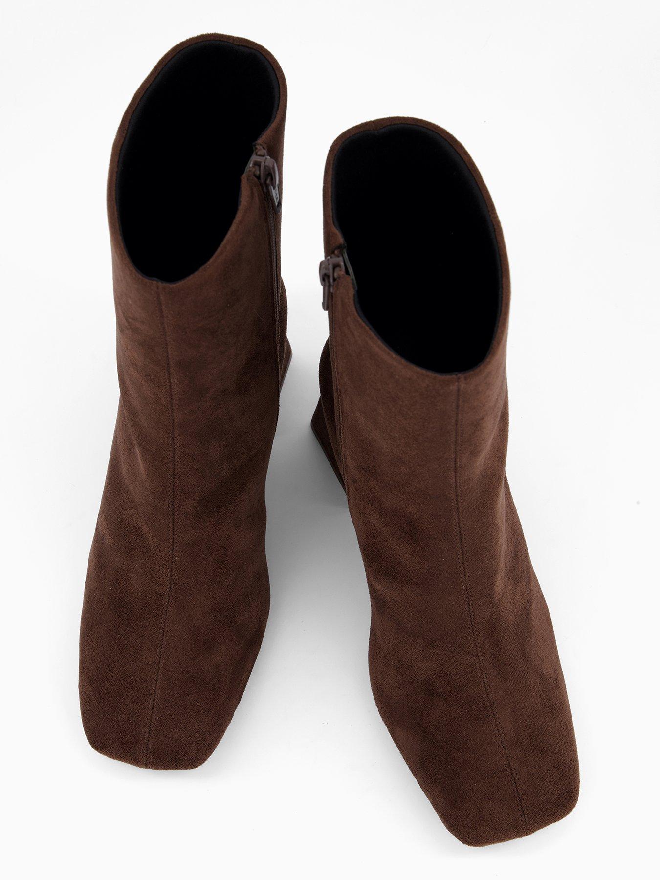 Image 3 of 7 of The Very Collection Extra Wide Fit Block Heel Ankle Boot - Brown