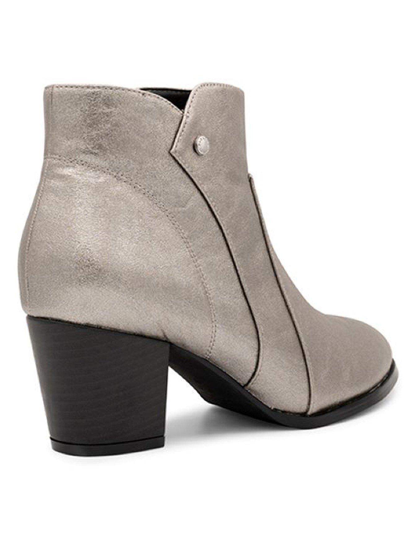 Image 3 of 5 of Paradox London Belinda Wide Fit Faux Leather Ankle Boot - Pewter