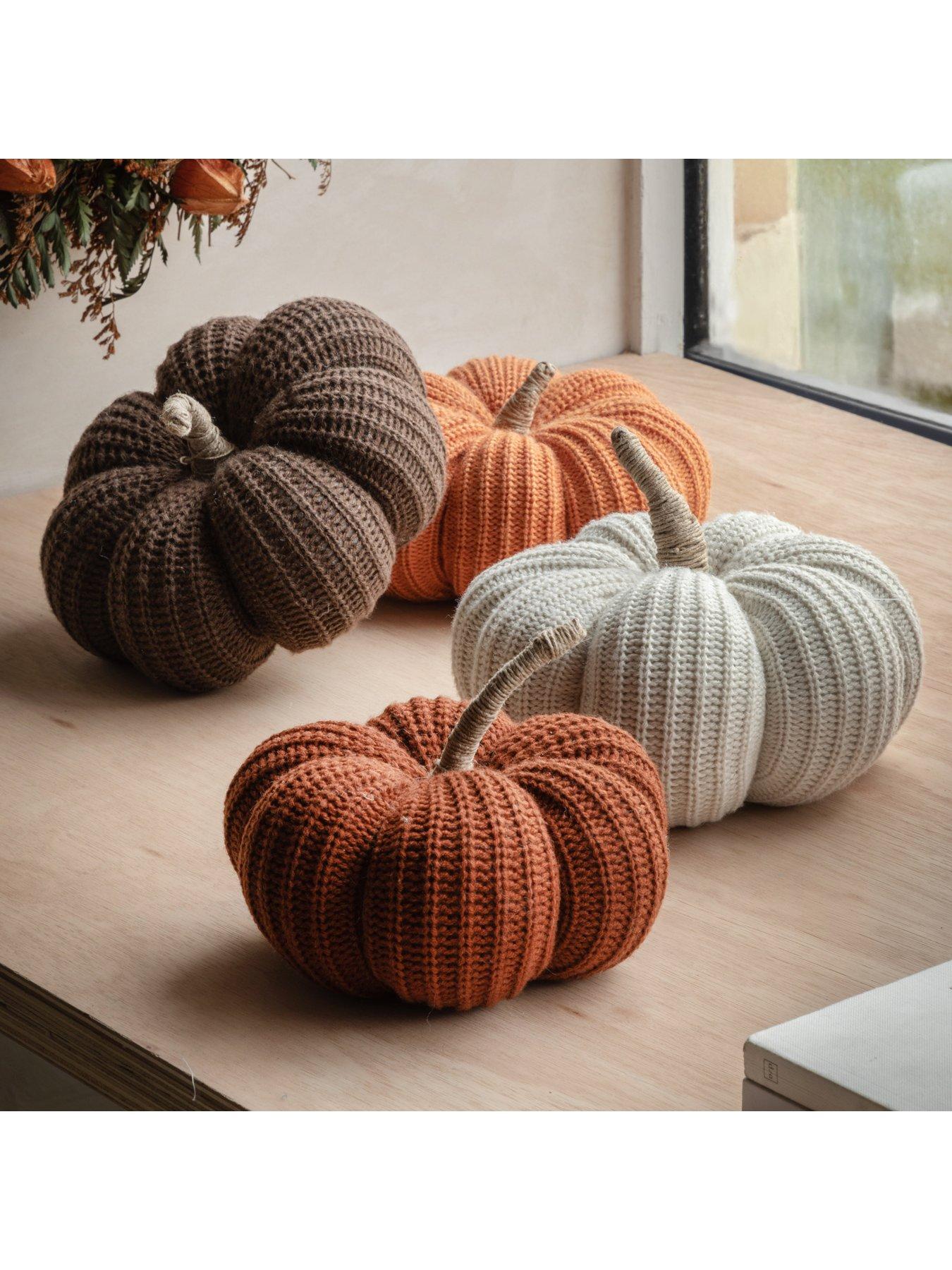 Image 7 of 7 of Gallery Direct Autumn Knitted Pumpkin Brown 170x80mm