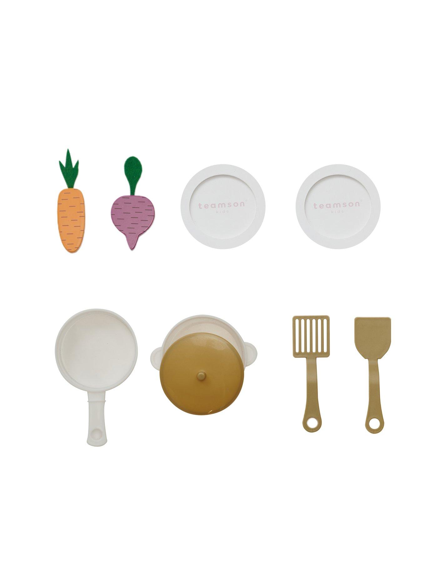 Image 6 of 8 of Teamson Kids Little Chef Lake Tahoe Small Kitchen Playset&nbsp;- White